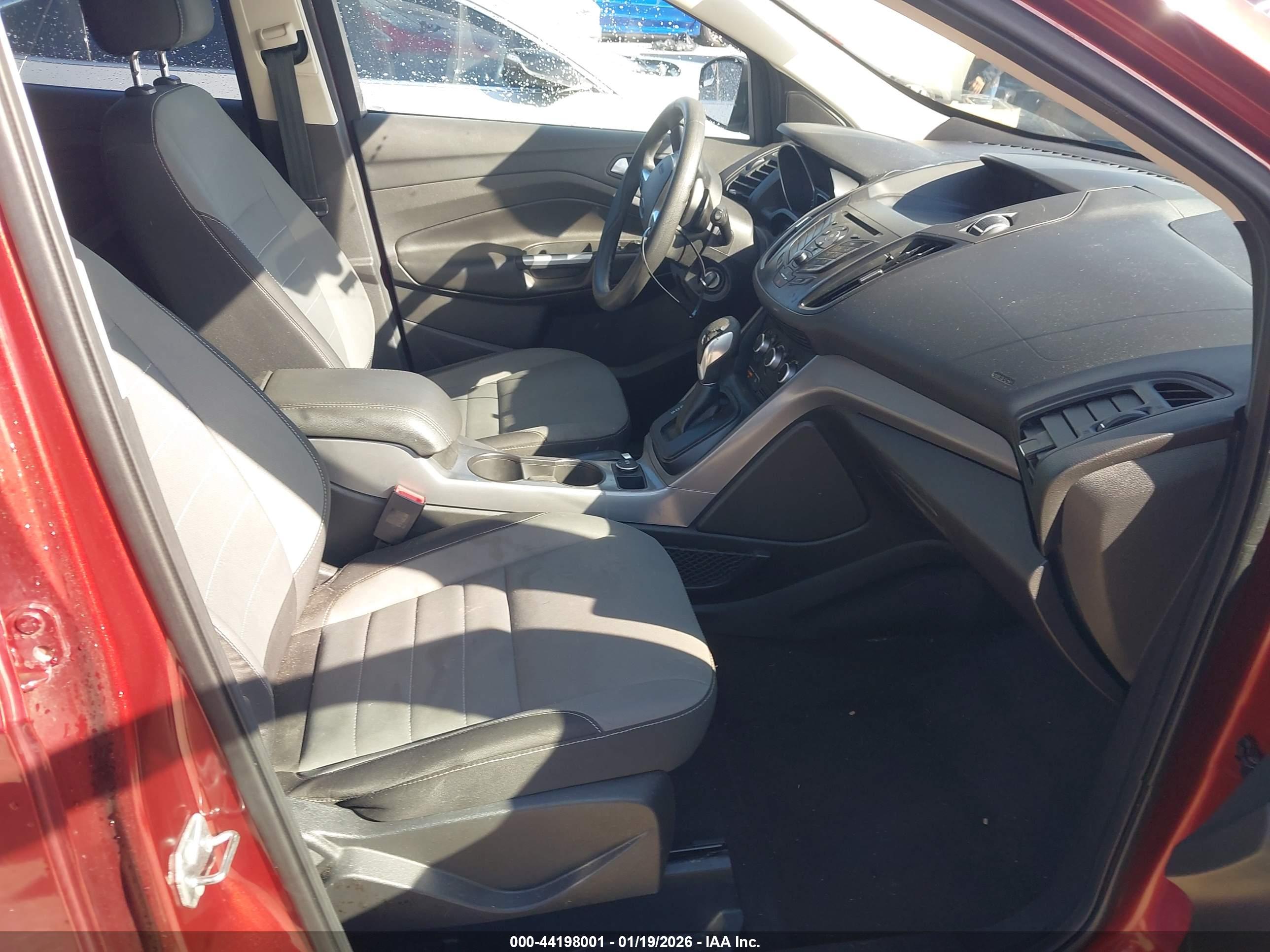 FORD ESCAPE image 5