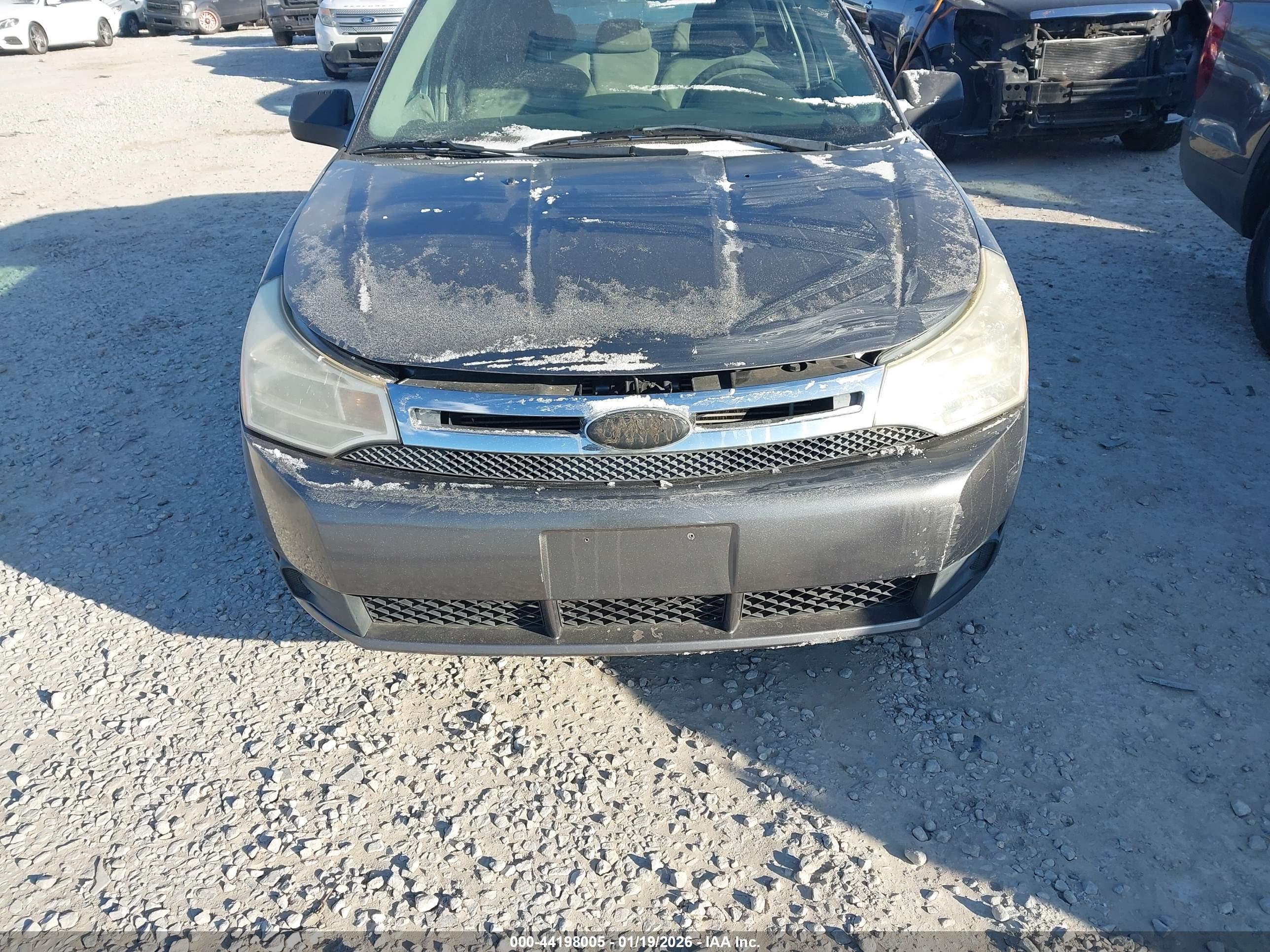 FORD FOCUS image 6