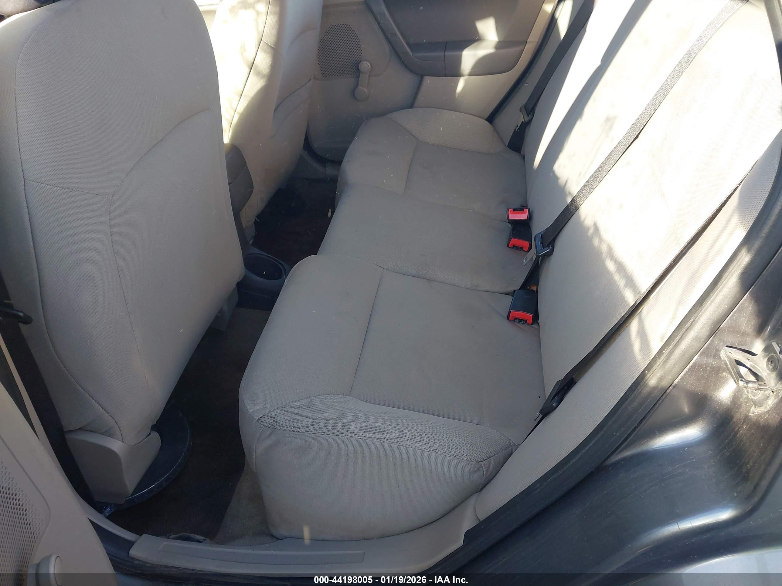 FORD FOCUS image 8