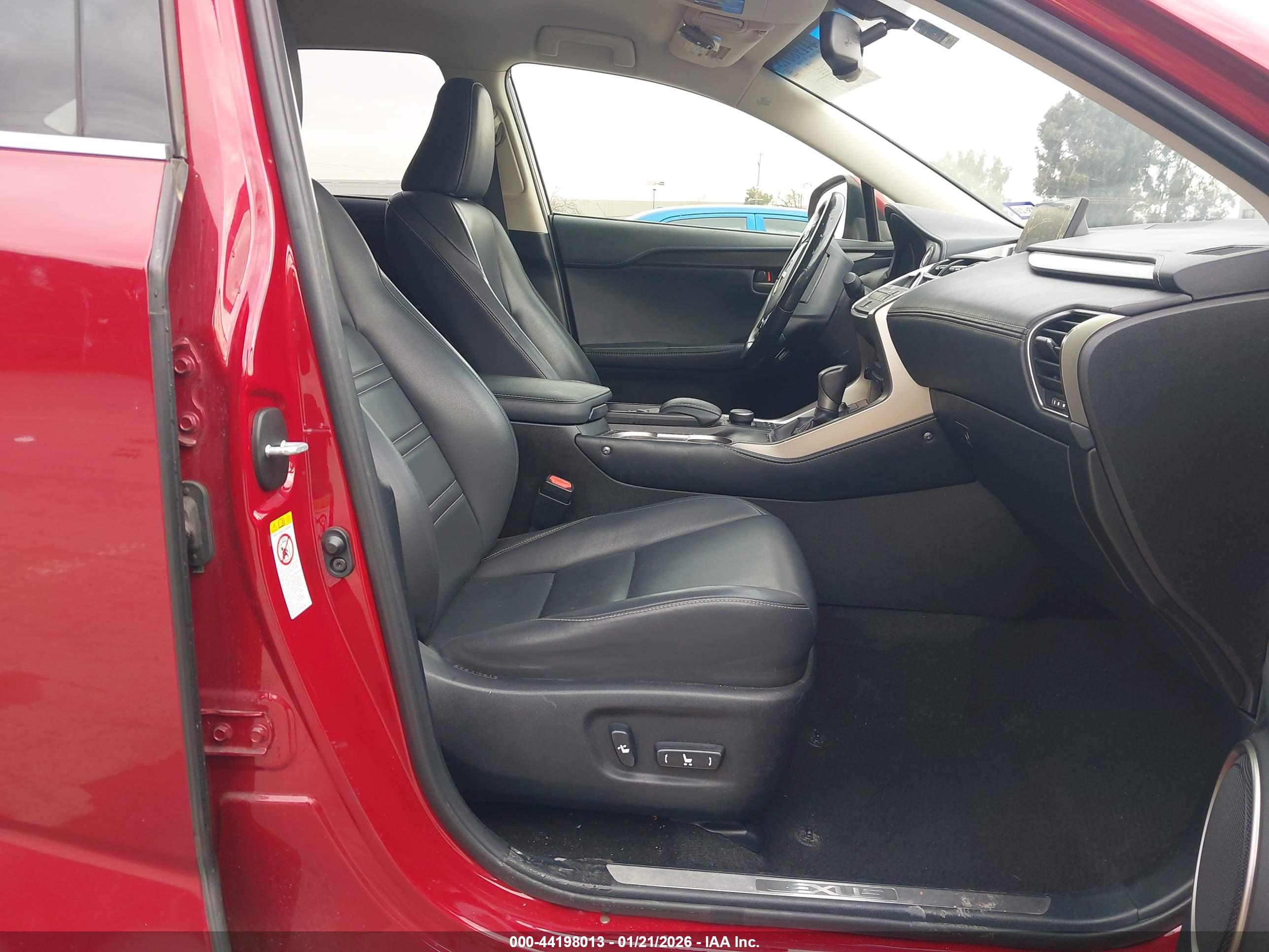 LEXUS NX image 5