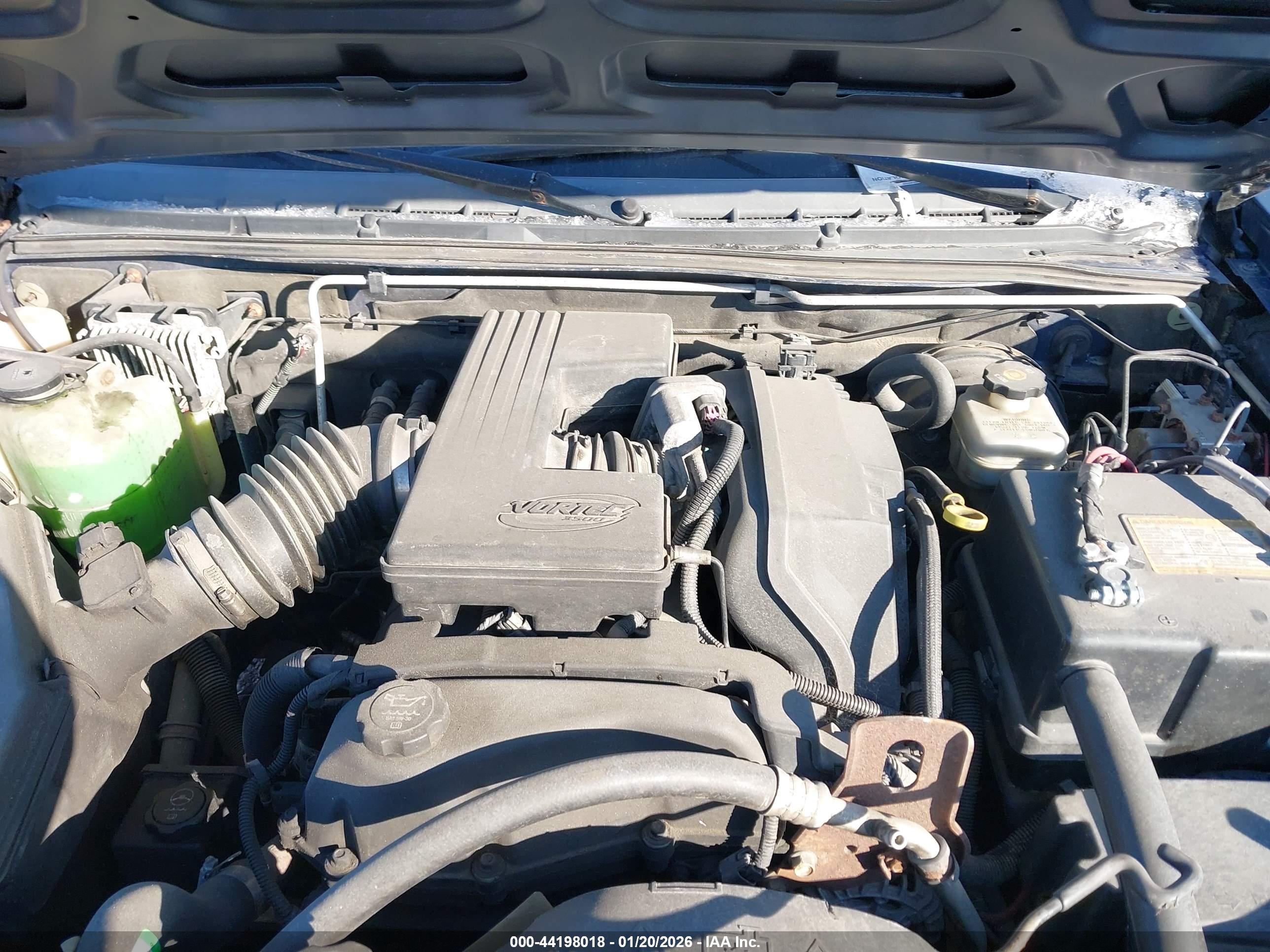 CHEVROLET COLORADO image 10