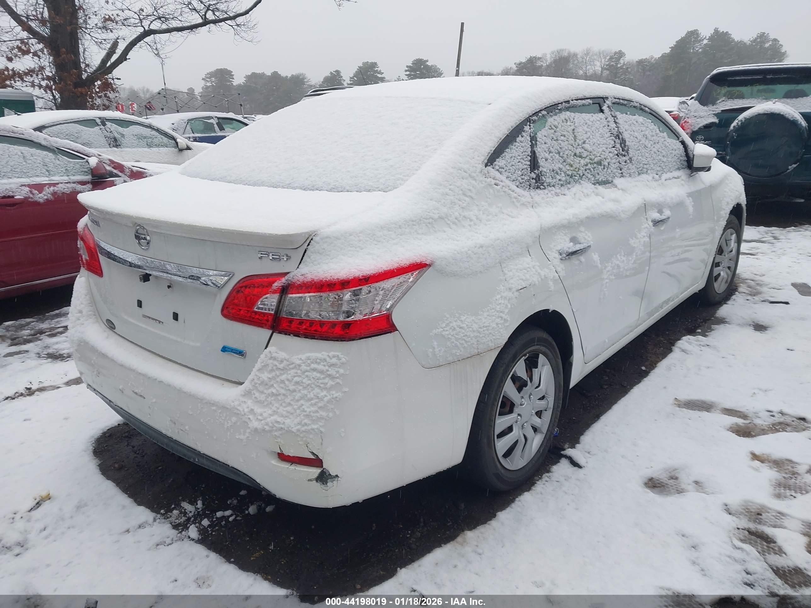 NISSAN SENTRA image 4