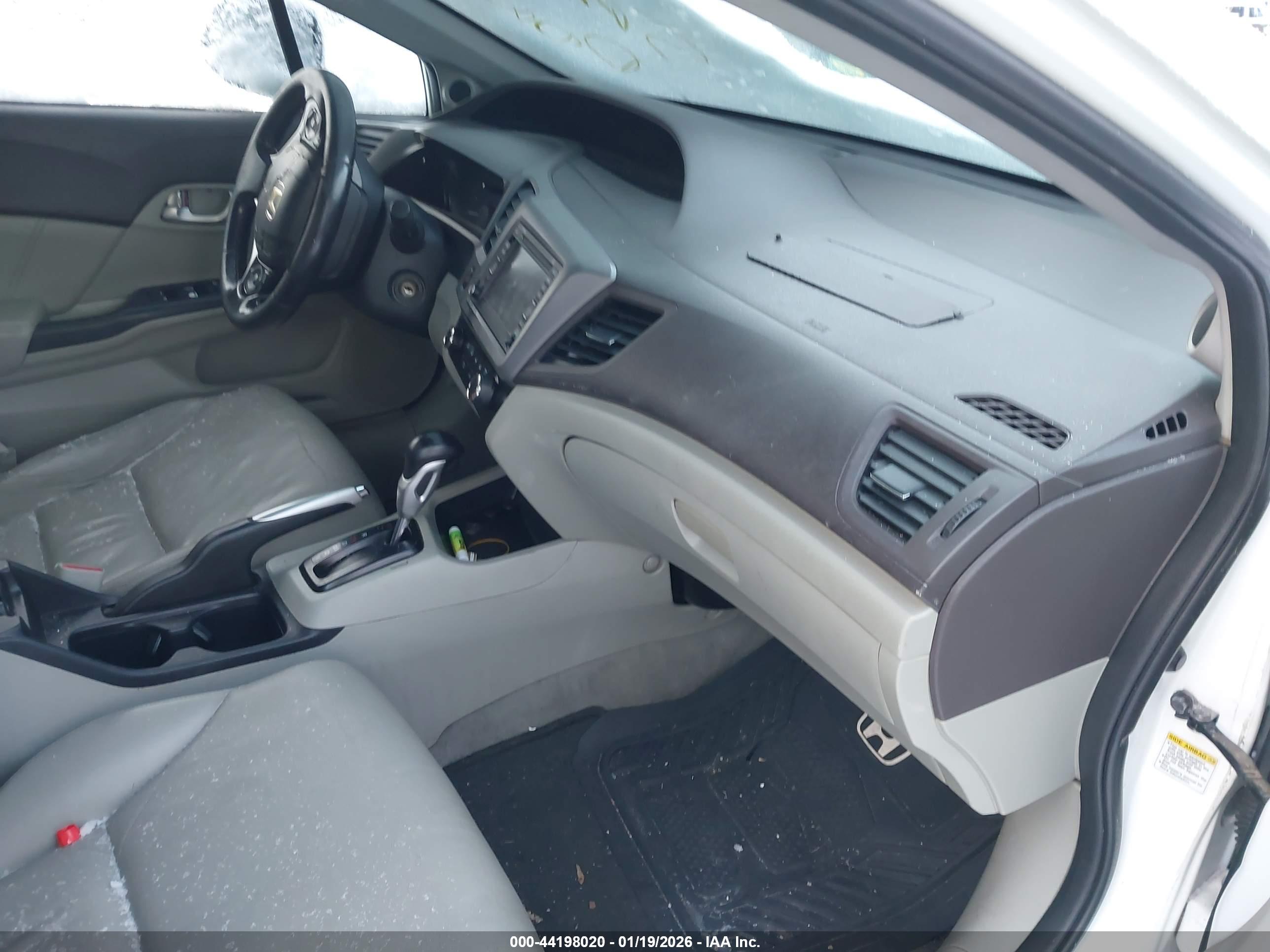 HONDA CIVIC image 5
