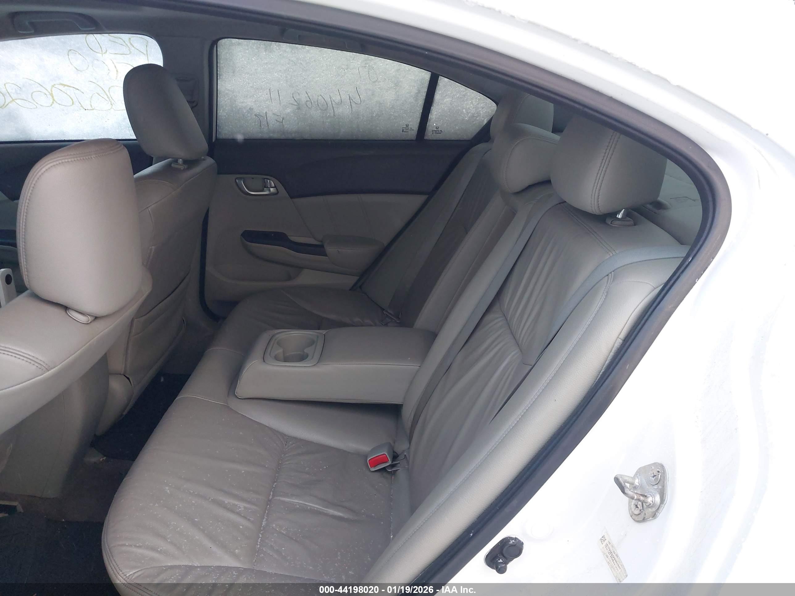 HONDA CIVIC image 8