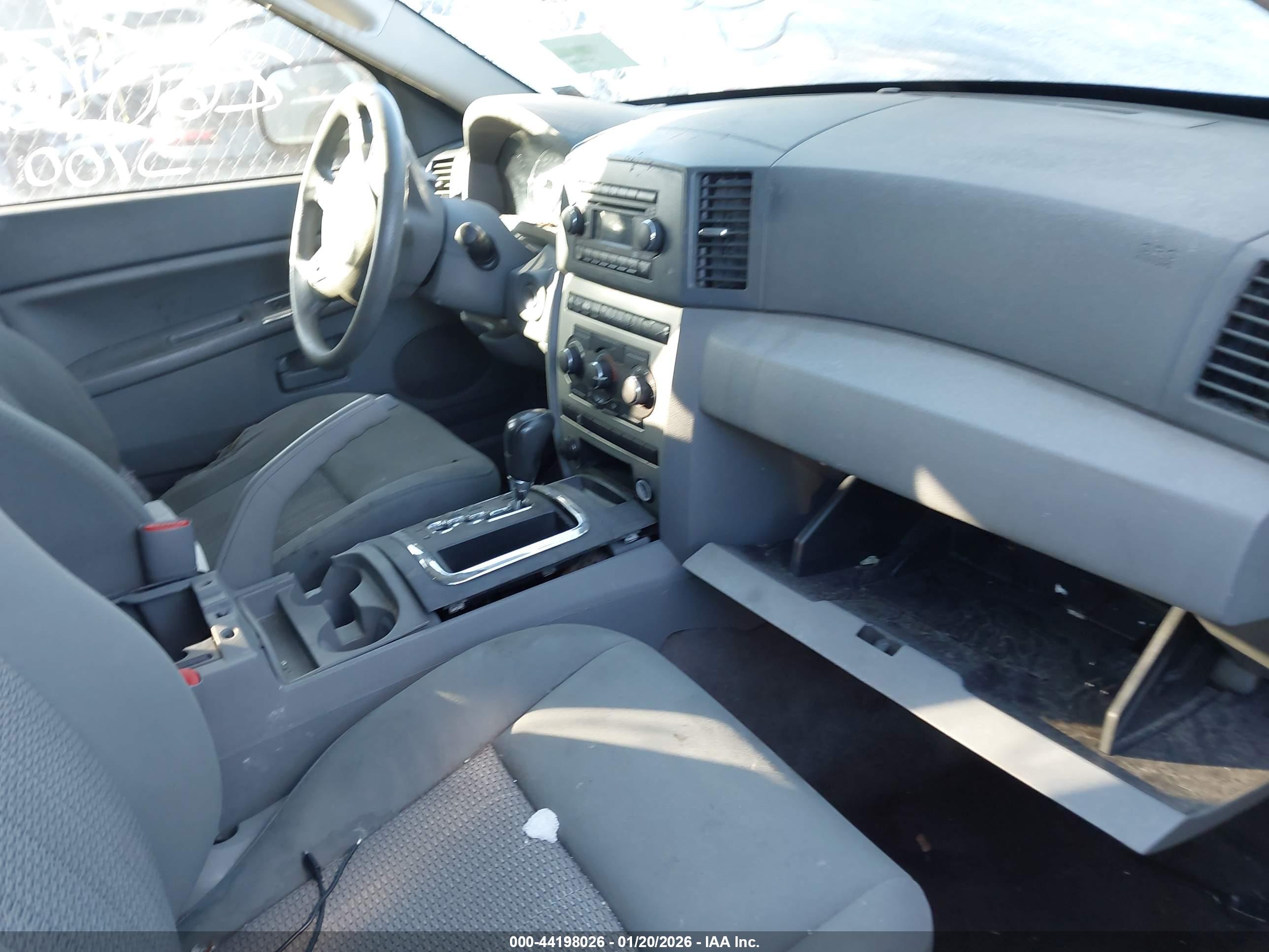 JEEP GRAND image 5