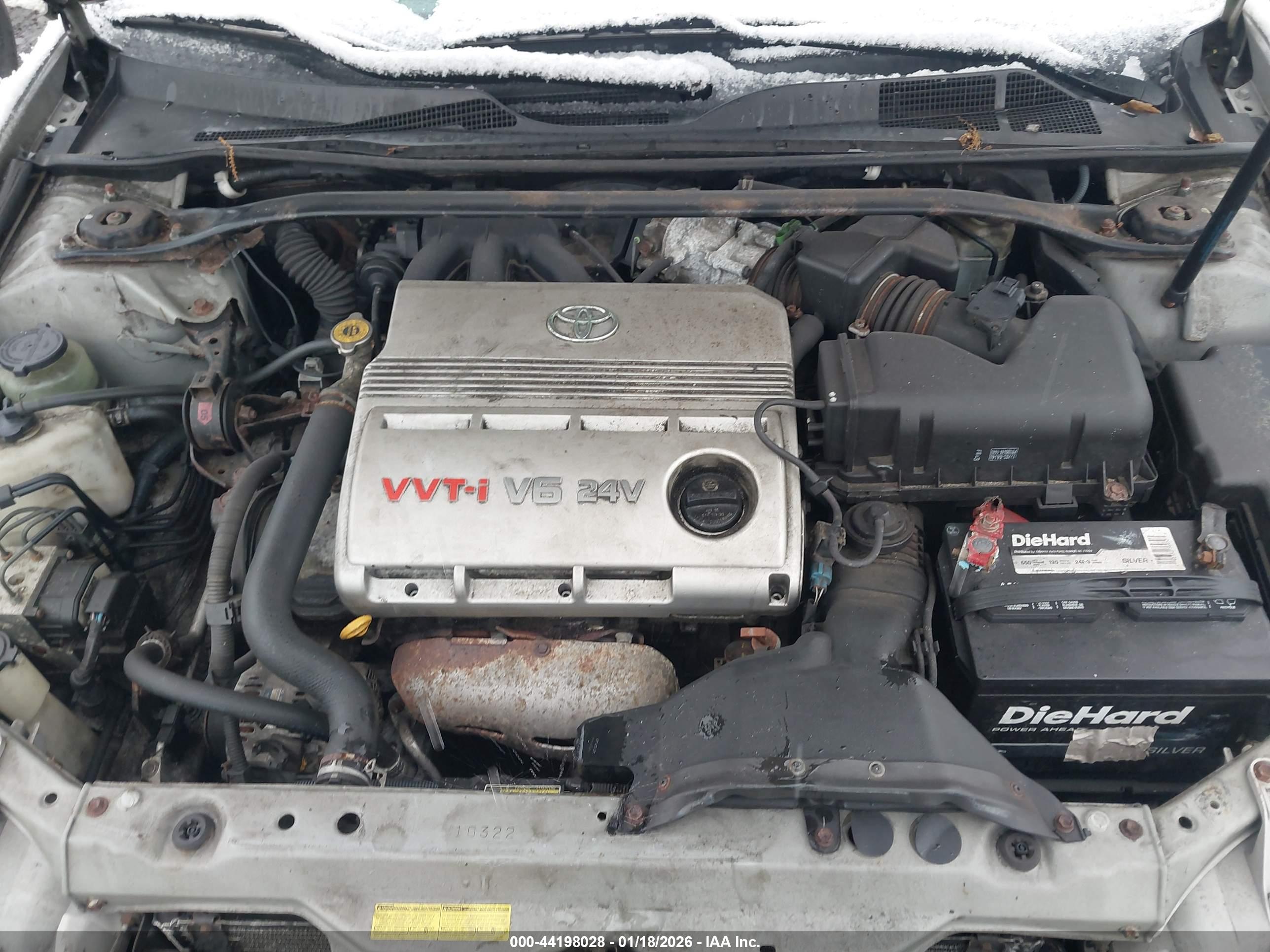 TOYOTA CAMRY image 10