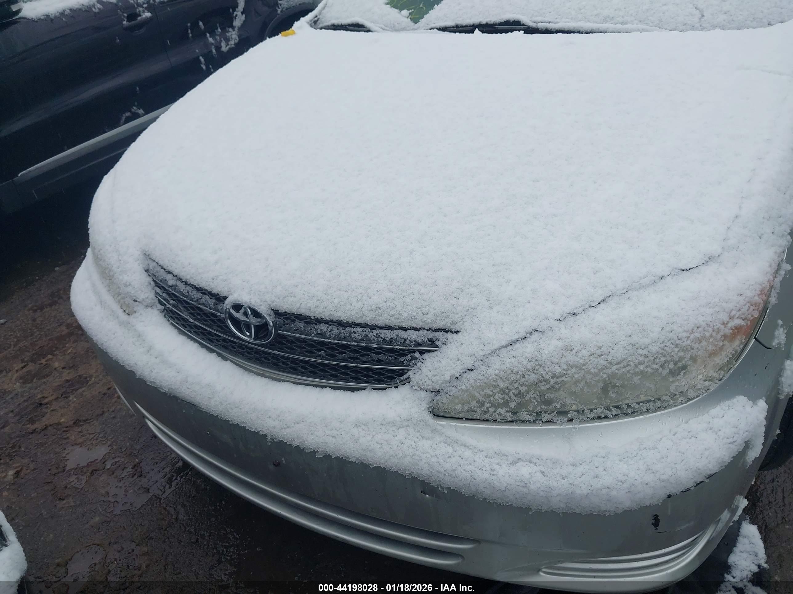 TOYOTA CAMRY image 6