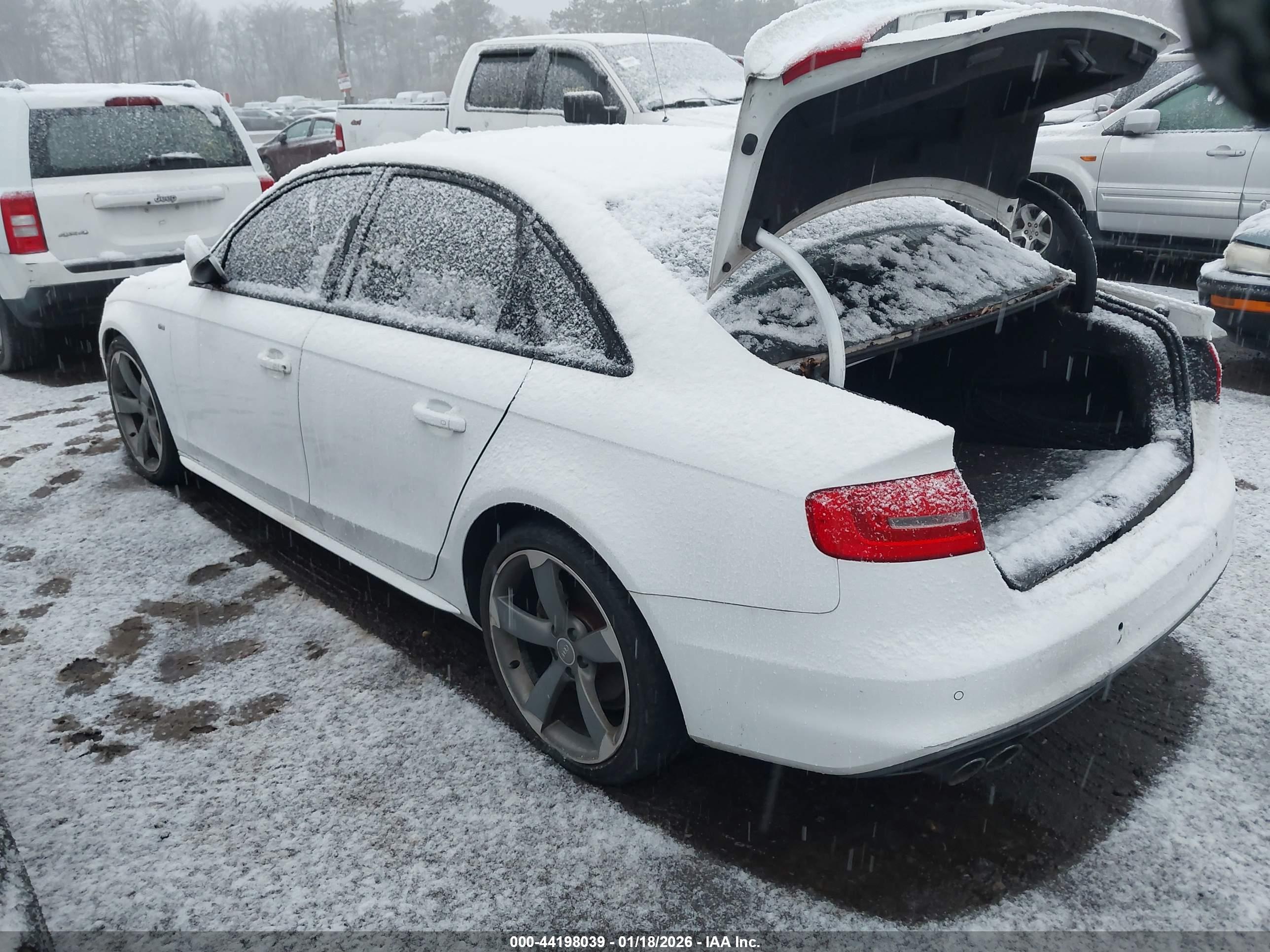AUDI A4 image 3