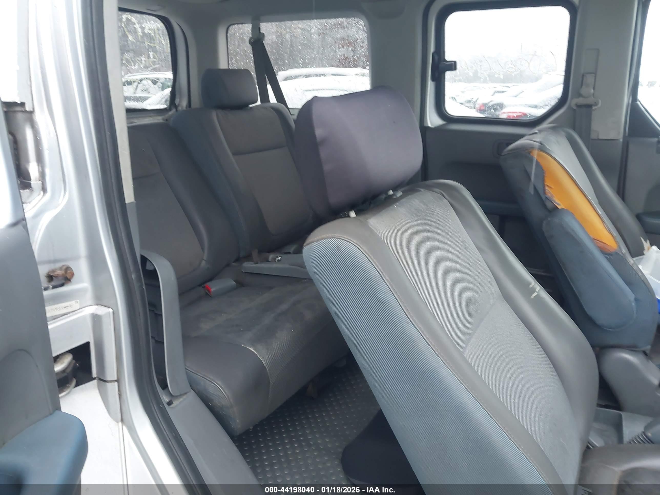 HONDA ELEMENT image 8