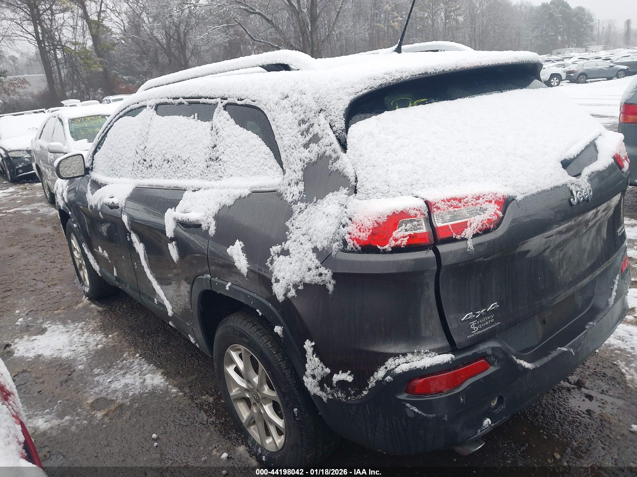 JEEP CHEROKEE image 3