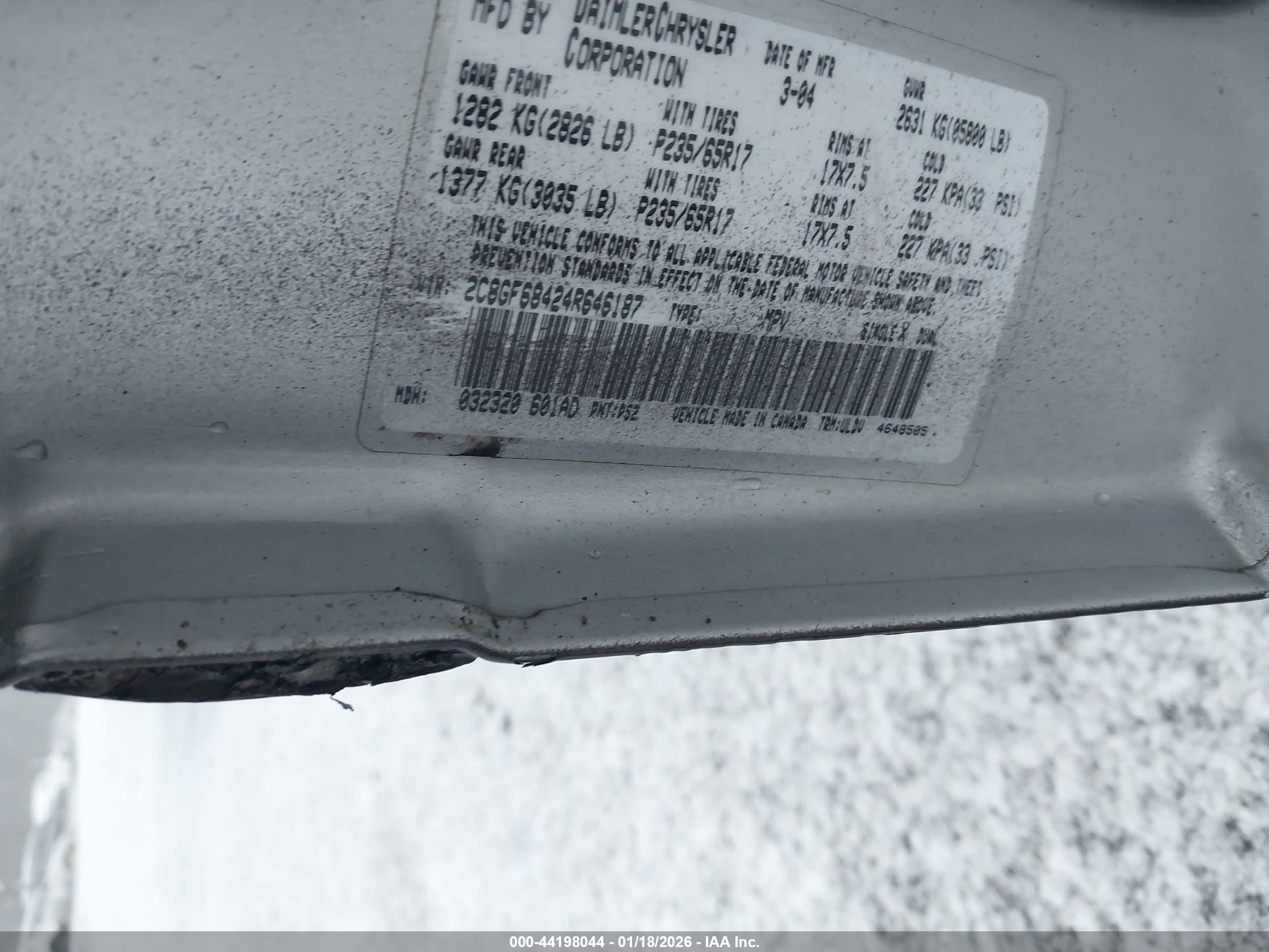CHRYSLER PACIFICA image 9