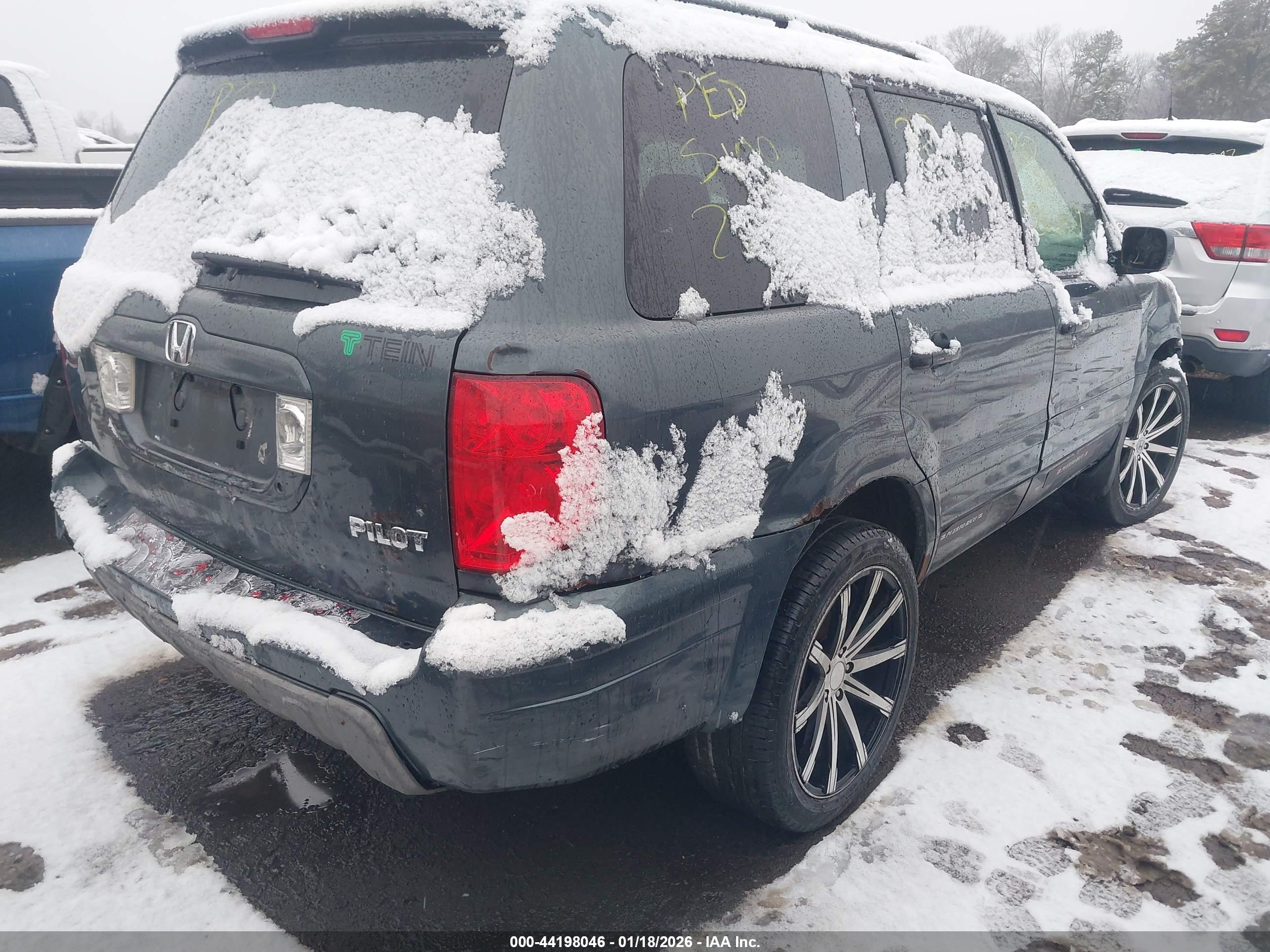 HONDA PILOT image 4