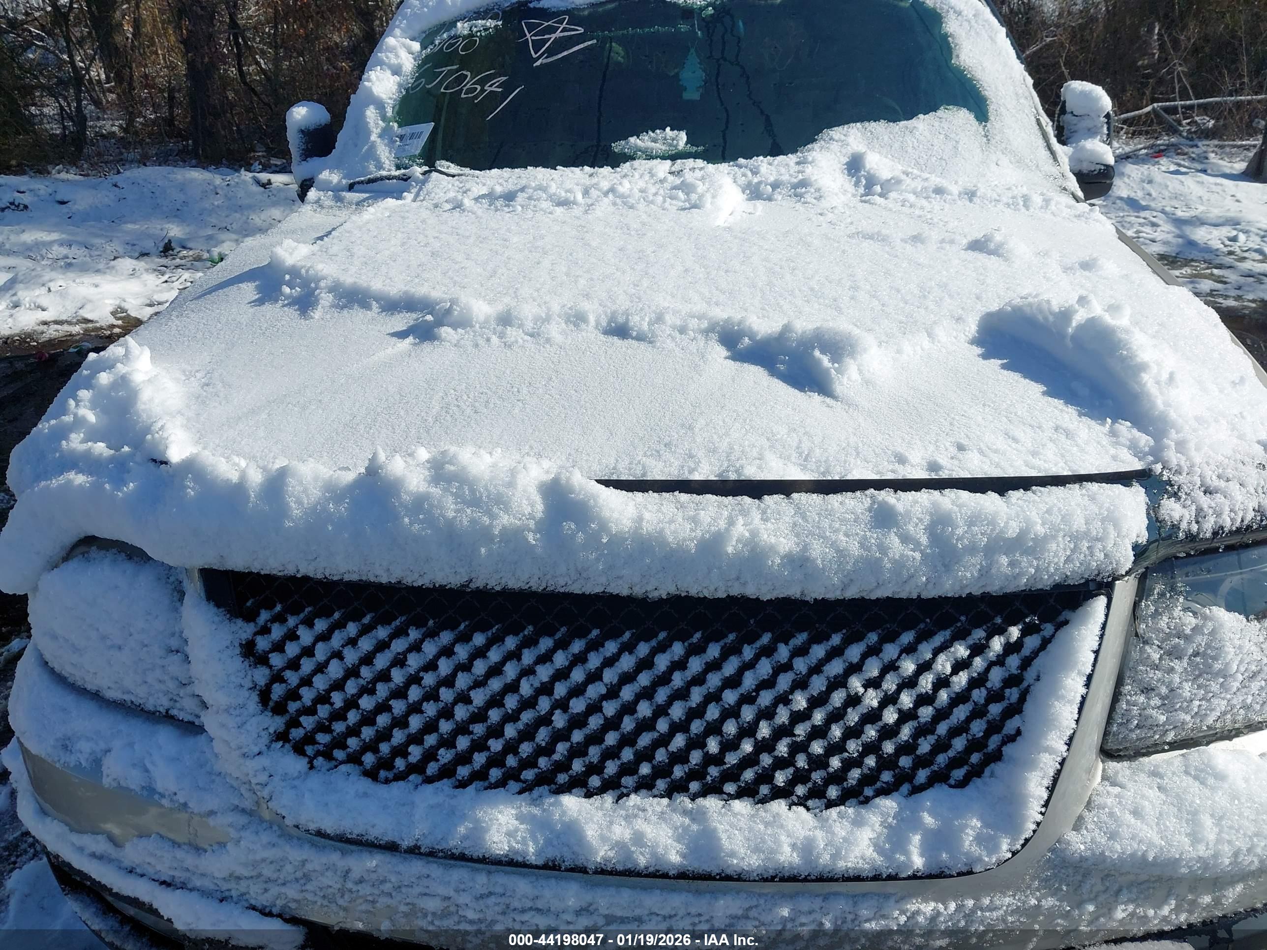 FORD EXPEDITION image 10