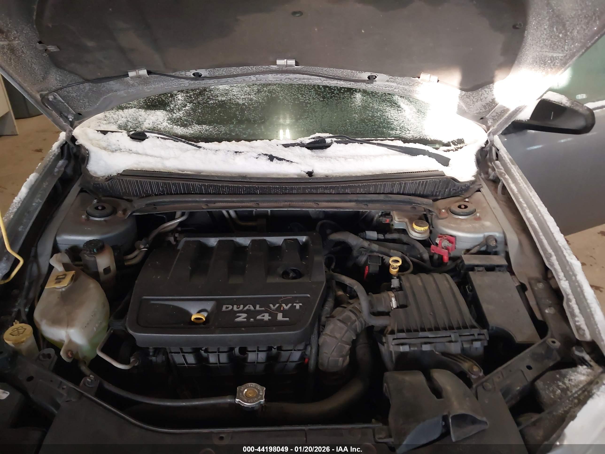 DODGE AVENGER image 10