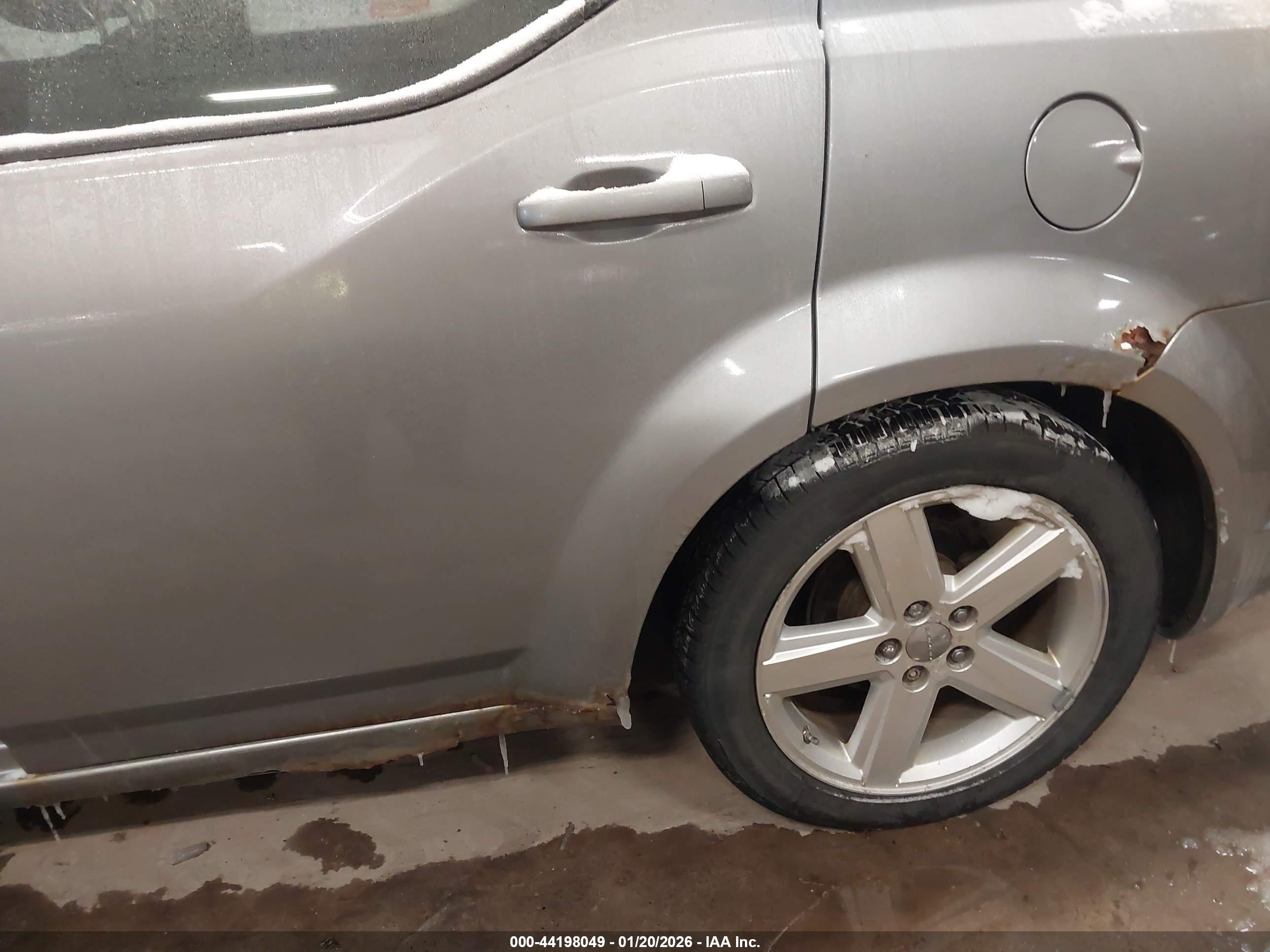 DODGE AVENGER image 6