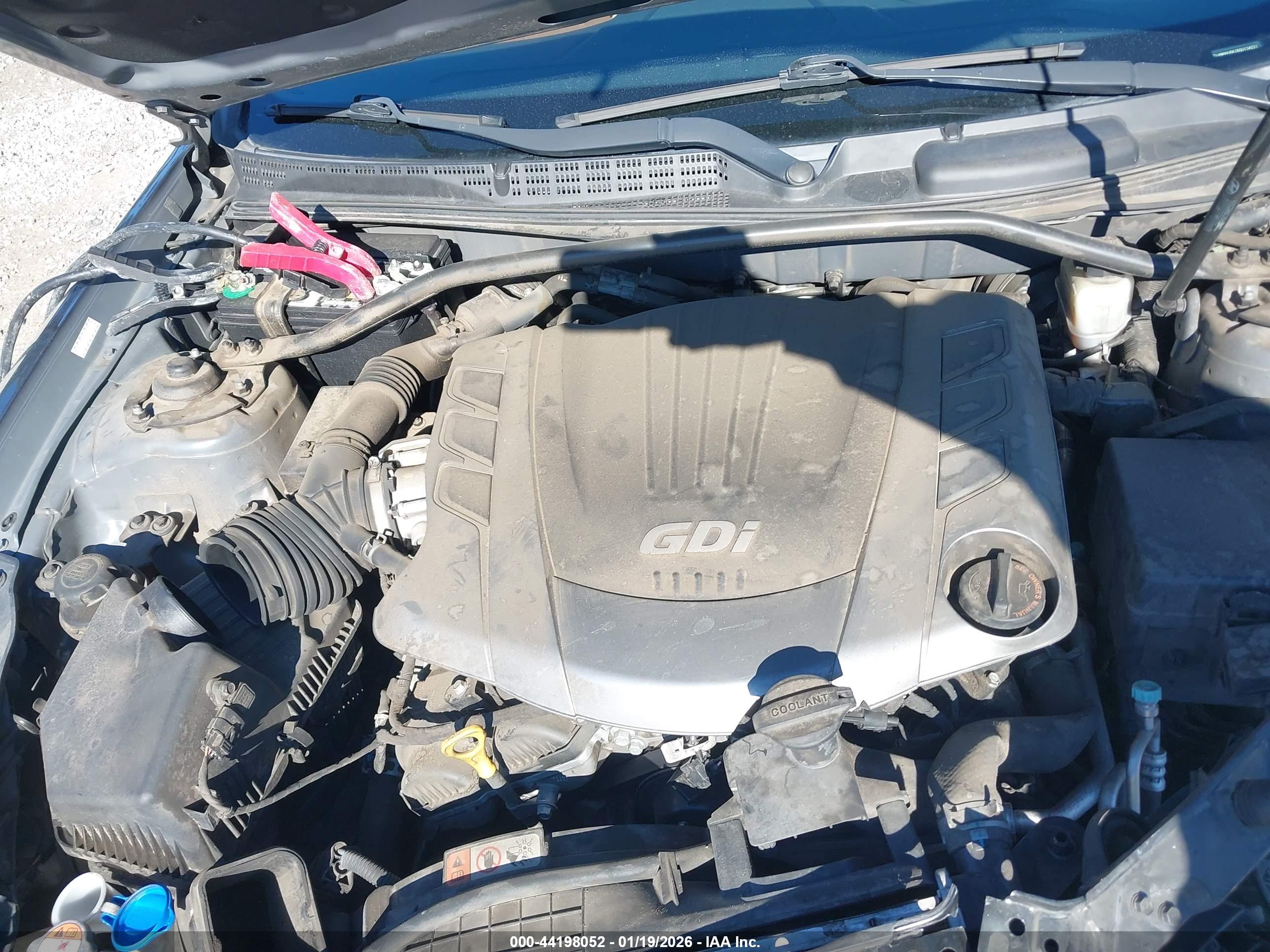 HYUNDAI GENESIS image 10