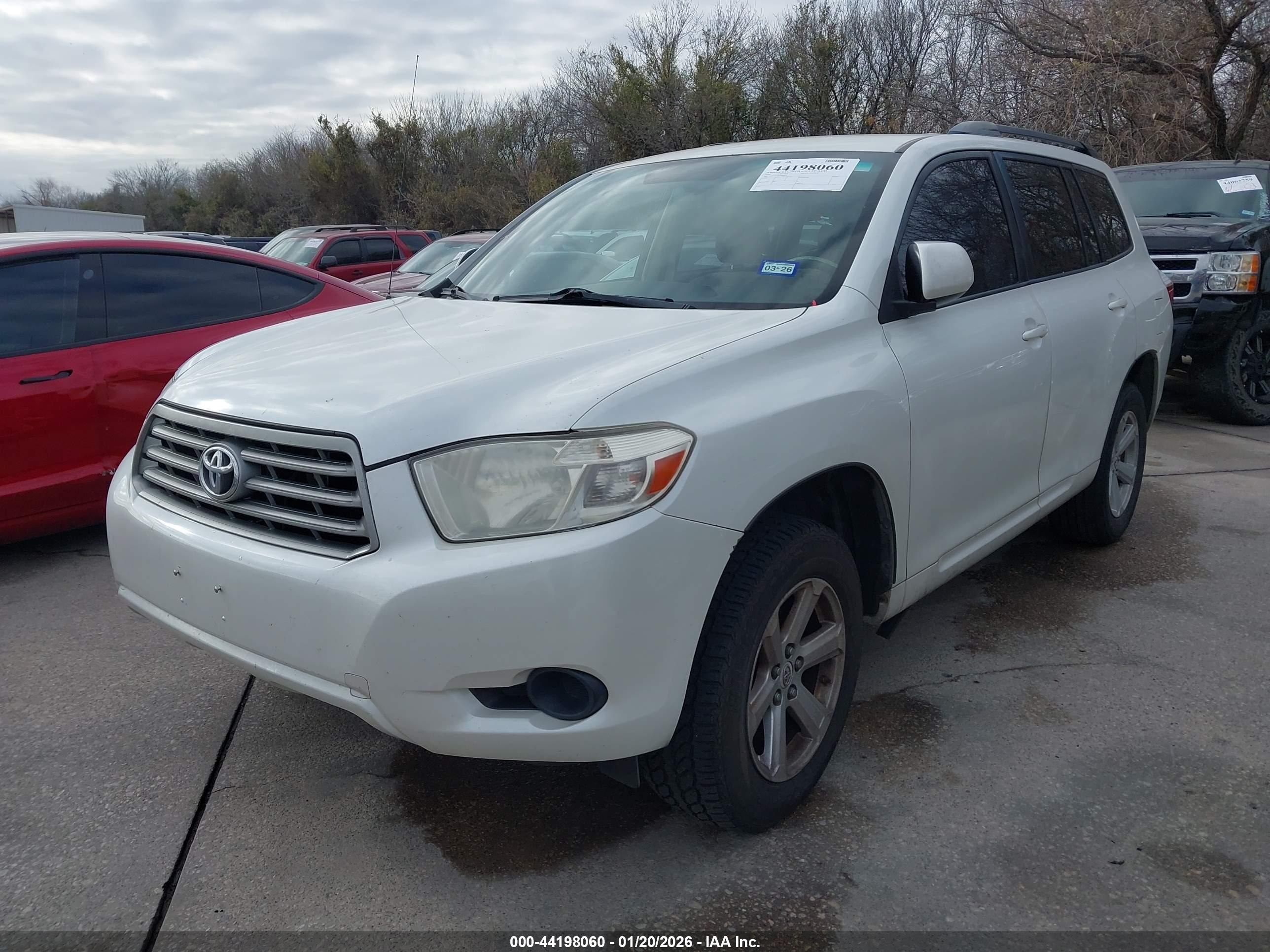 TOYOTA HIGHLANDER image 2