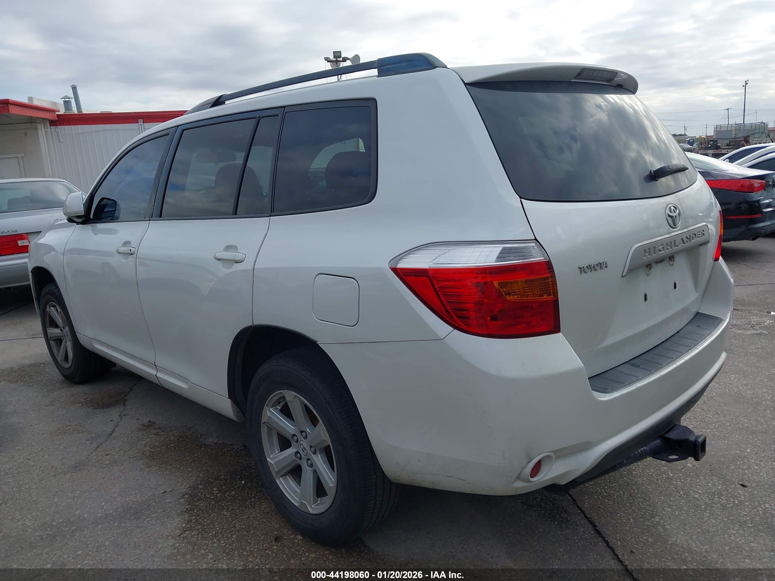 TOYOTA HIGHLANDER image 3