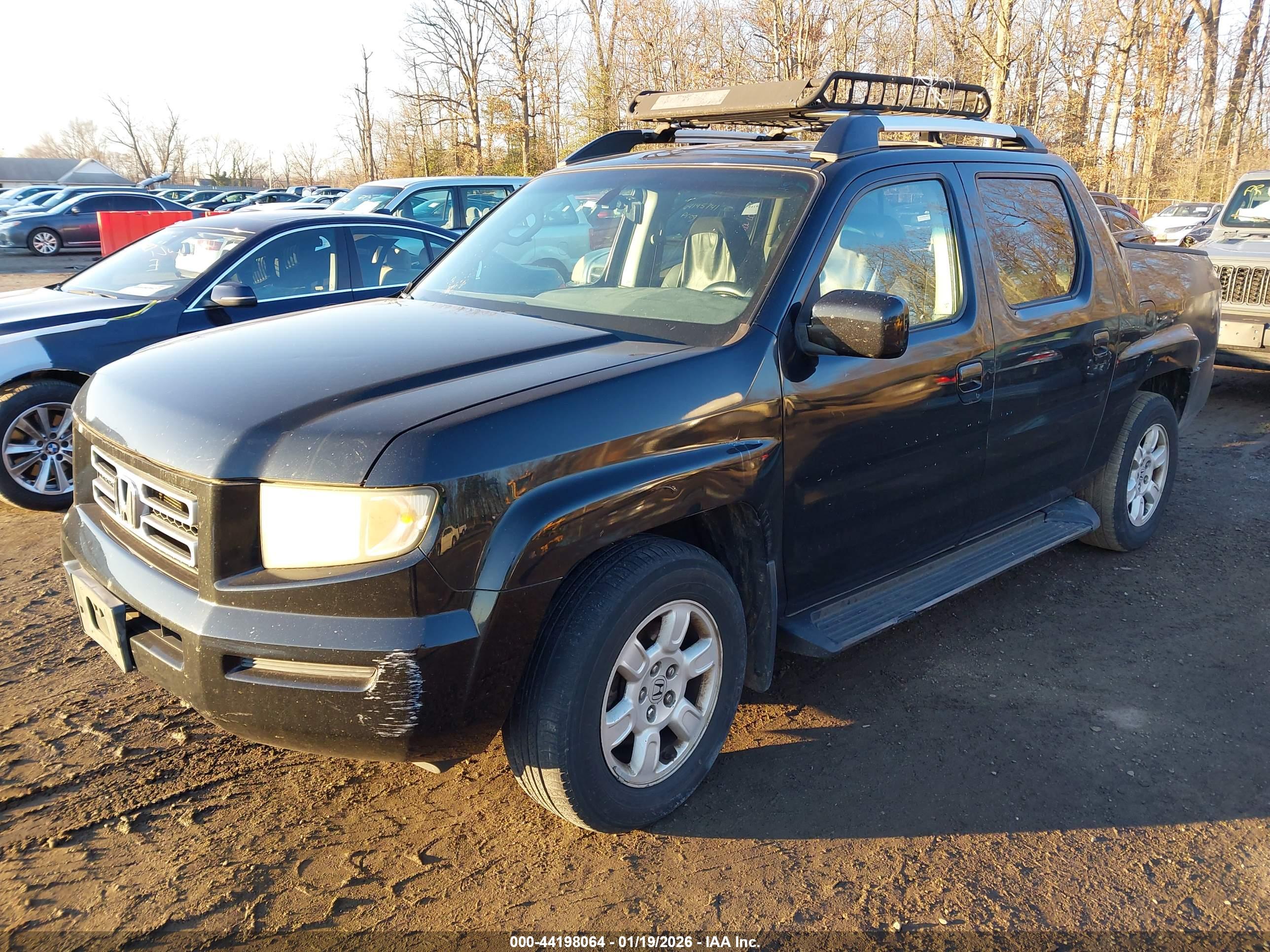 HONDA RIDGELINE image 2