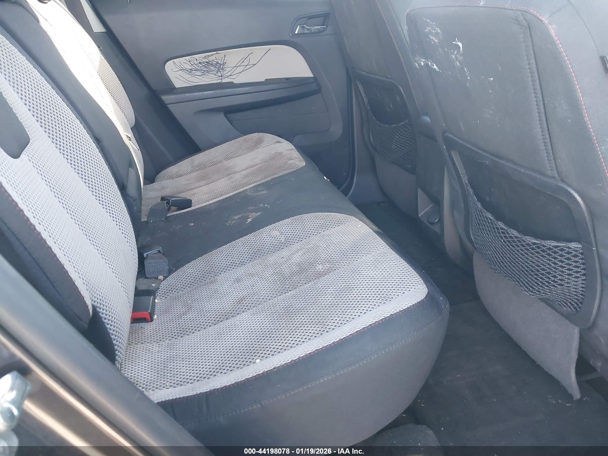 GMC TERRAIN image 8