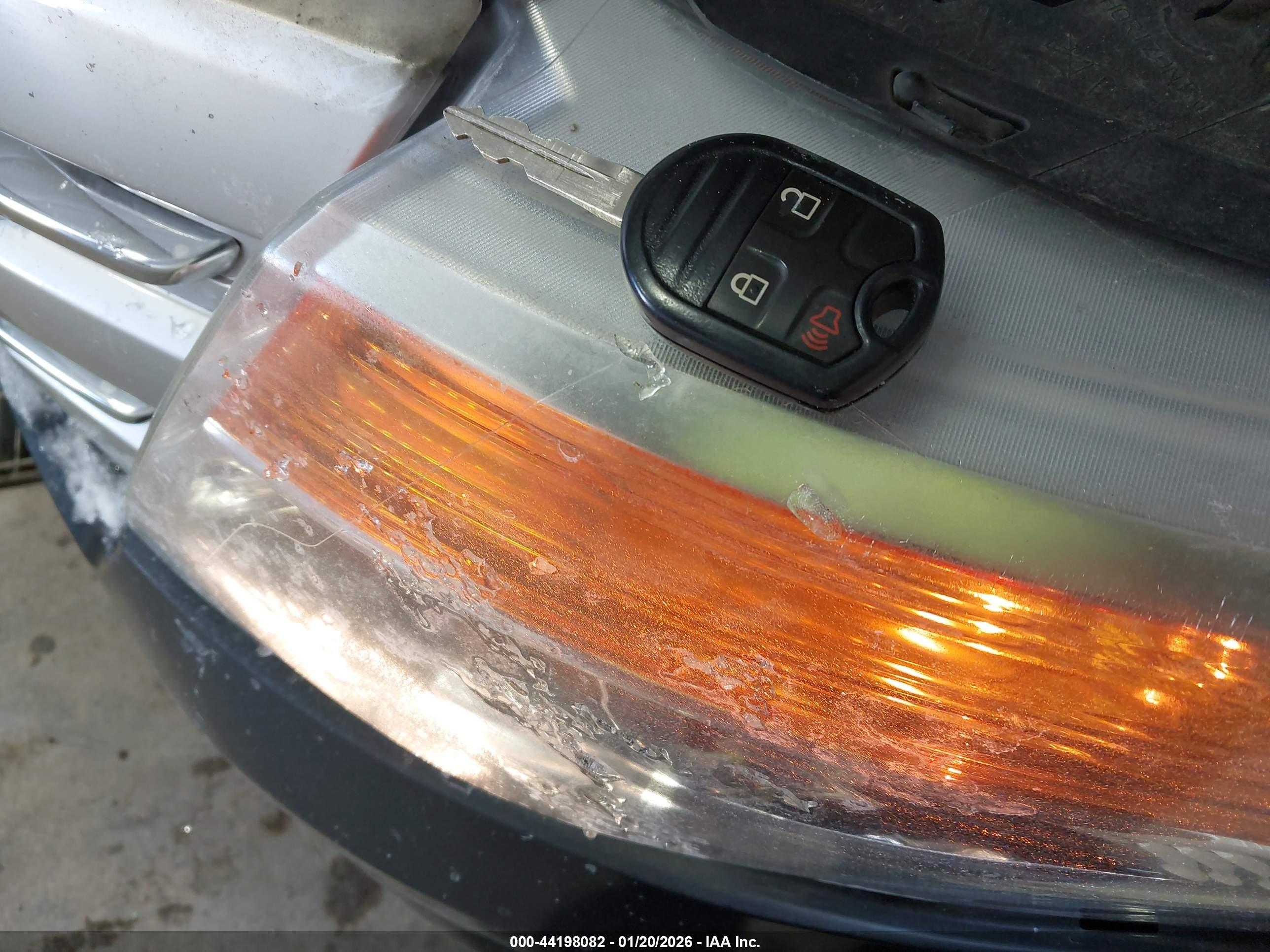 FORD EXPLORER image 11