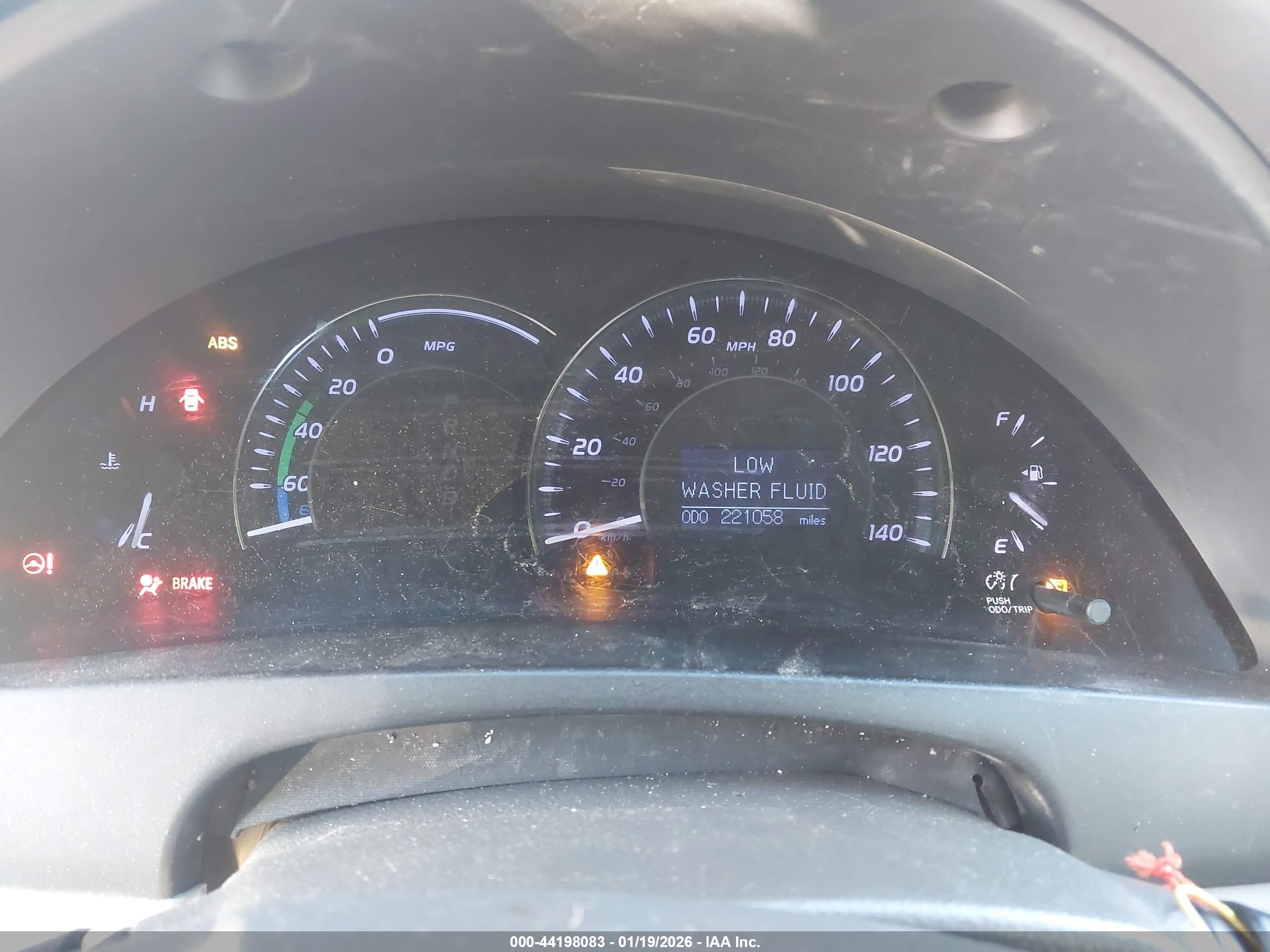 TOYOTA CAMRY image 7