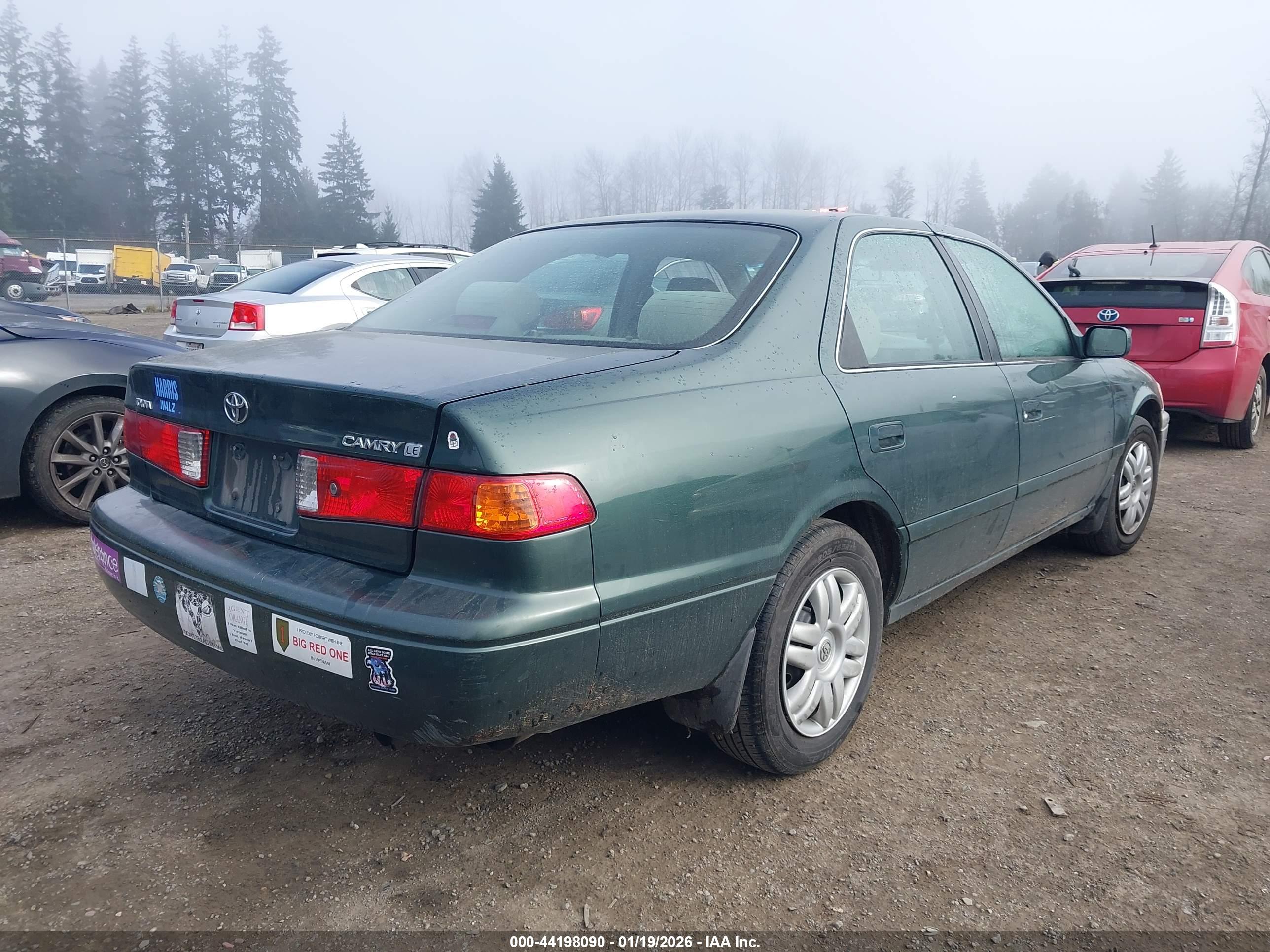 TOYOTA CAMRY image 4