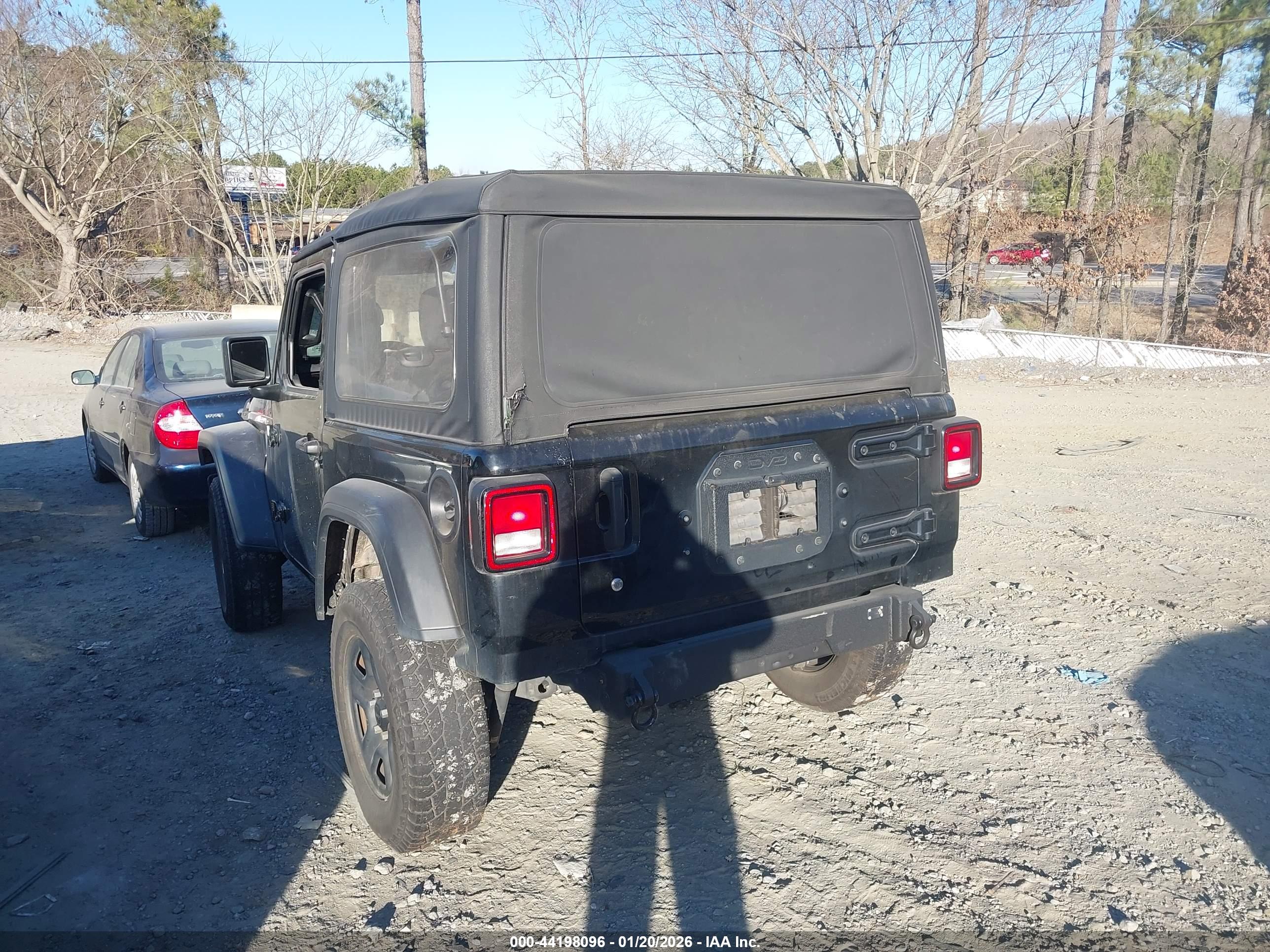JEEP WRANGLER image 3