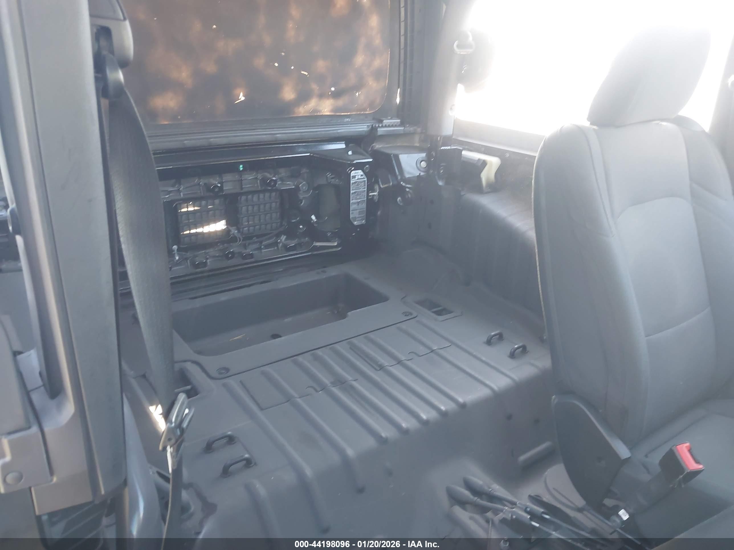 JEEP WRANGLER image 8