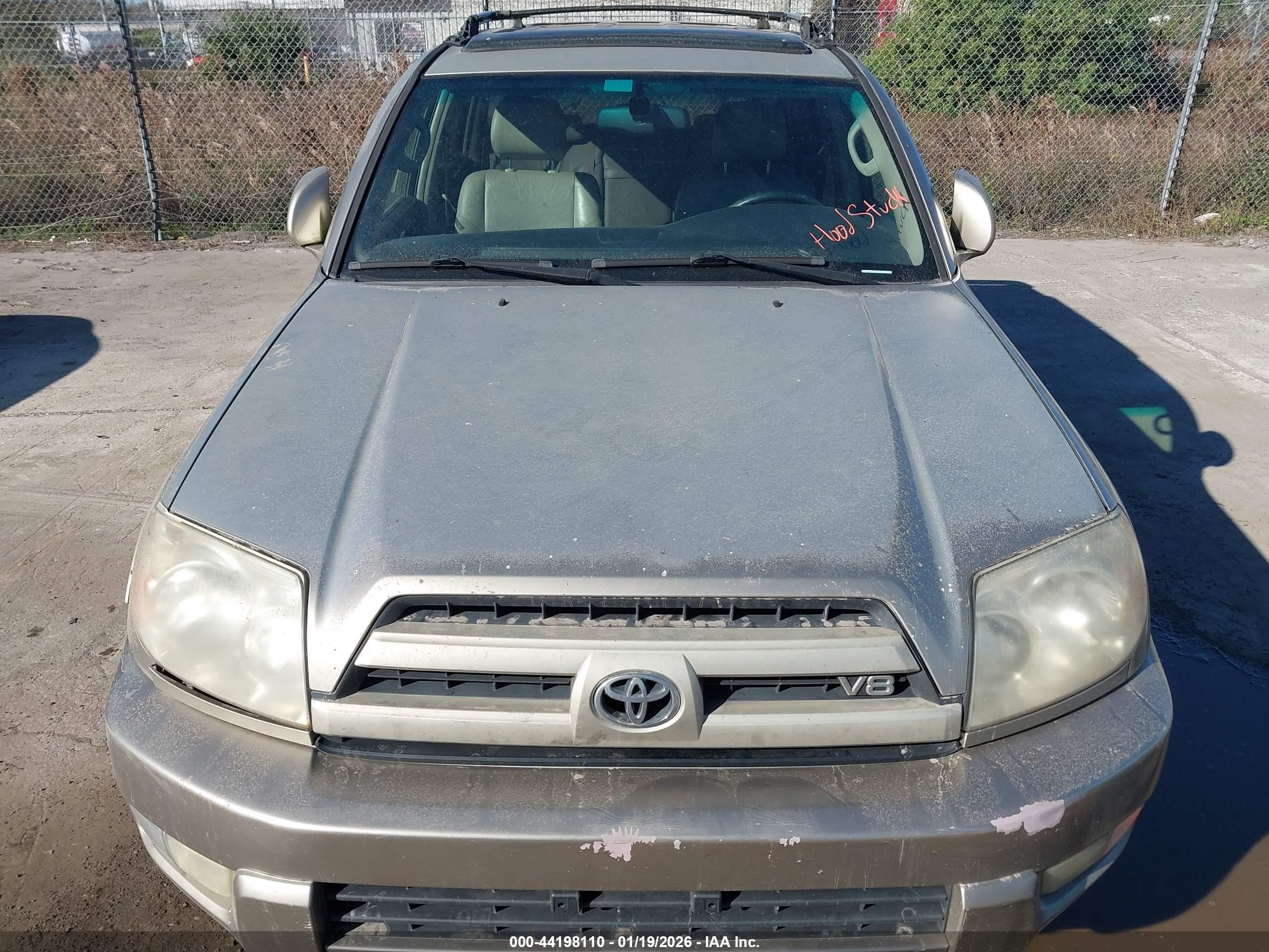 TOYOTA 4RUNNER image 10