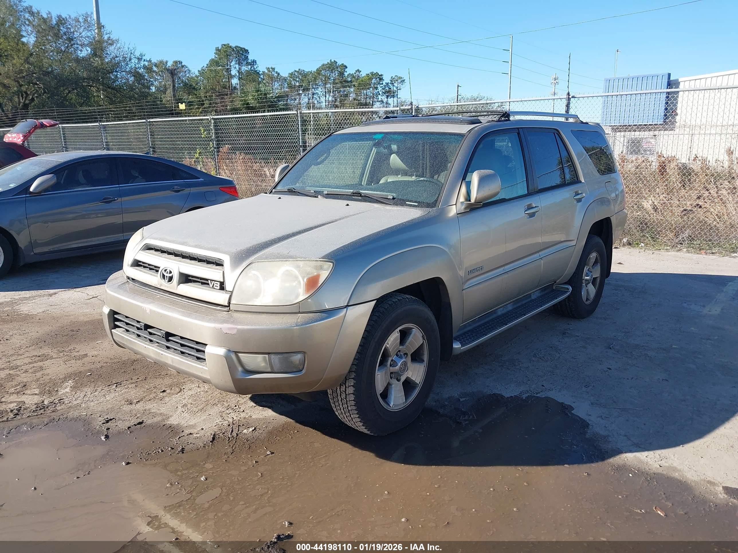 TOYOTA 4RUNNER image 2