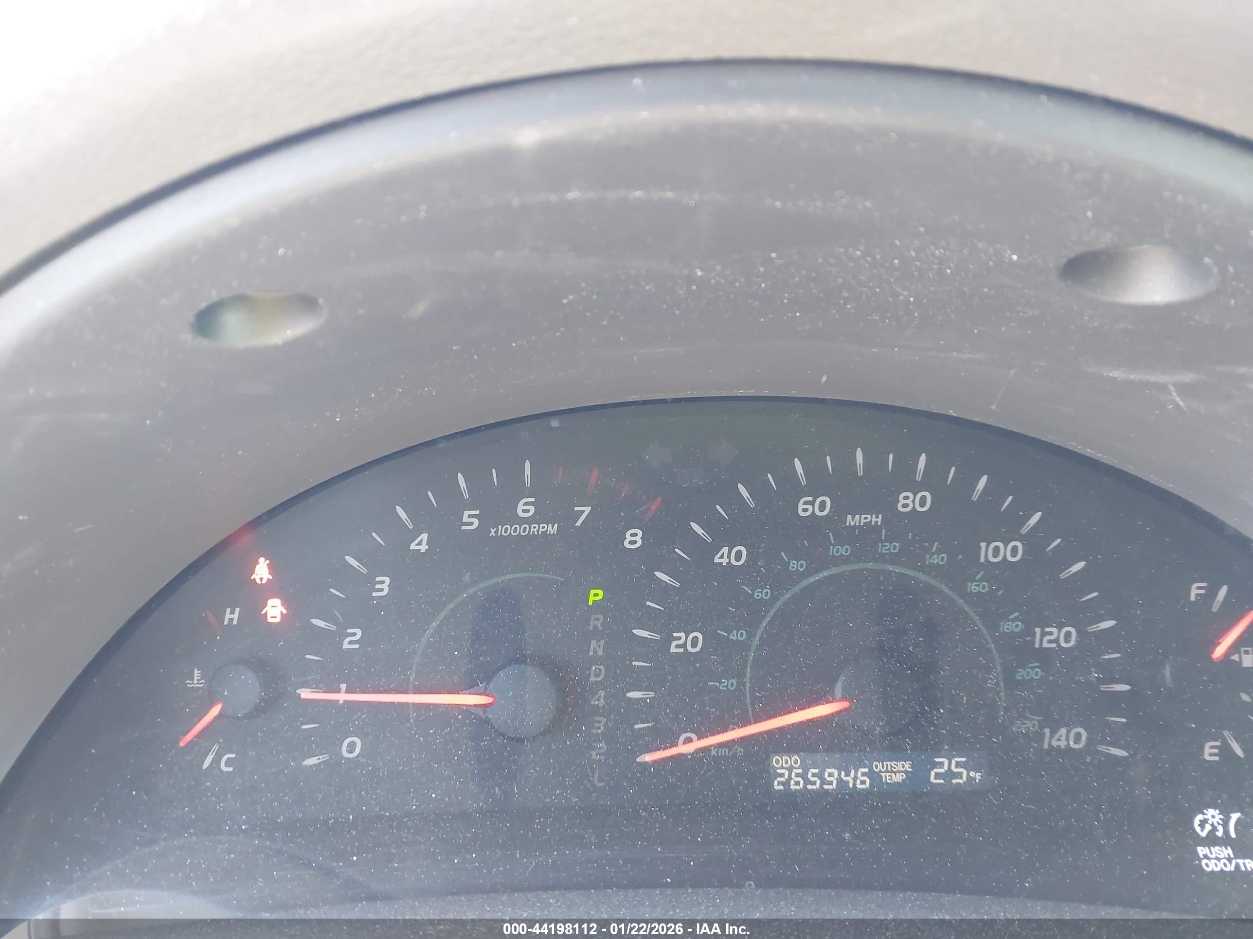 TOYOTA CAMRY image 7