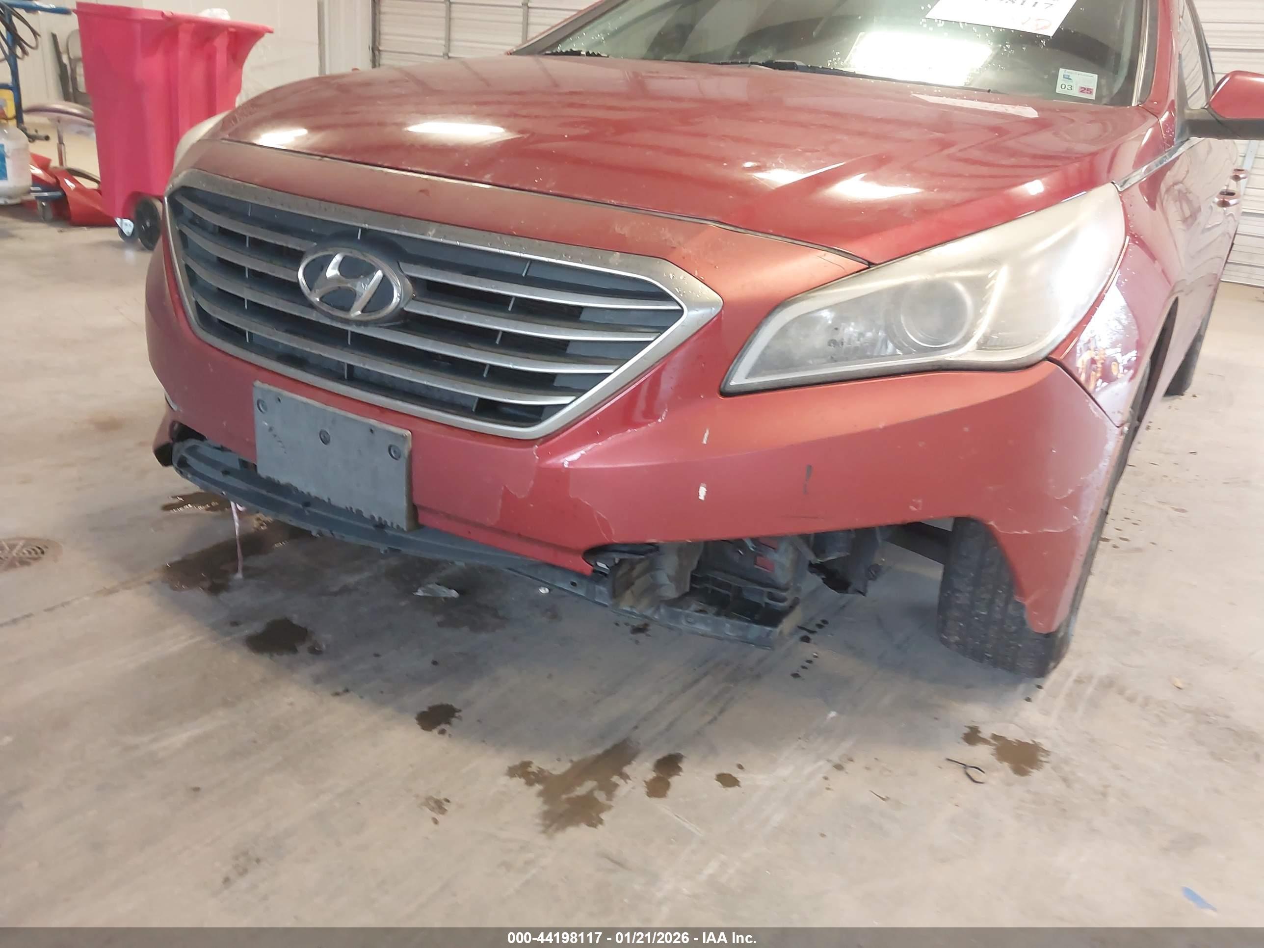HYUNDAI SONATA image 6