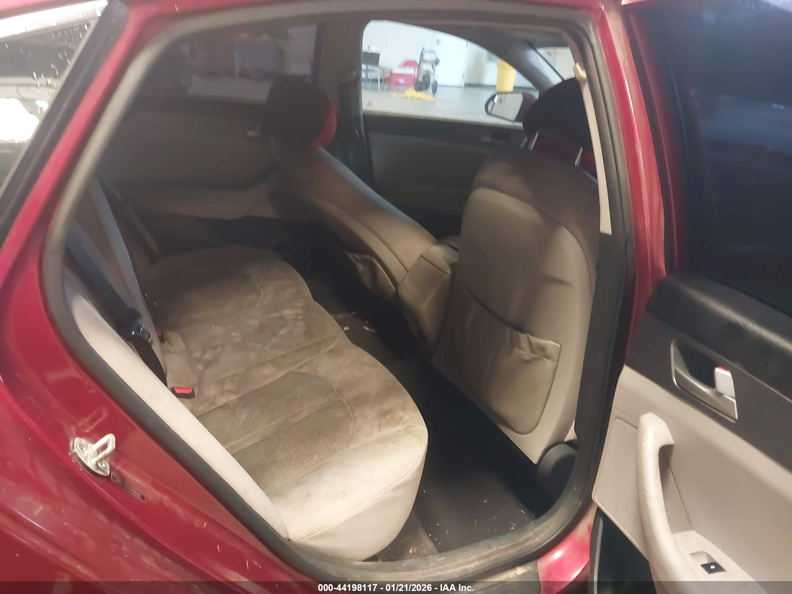 HYUNDAI SONATA image 8