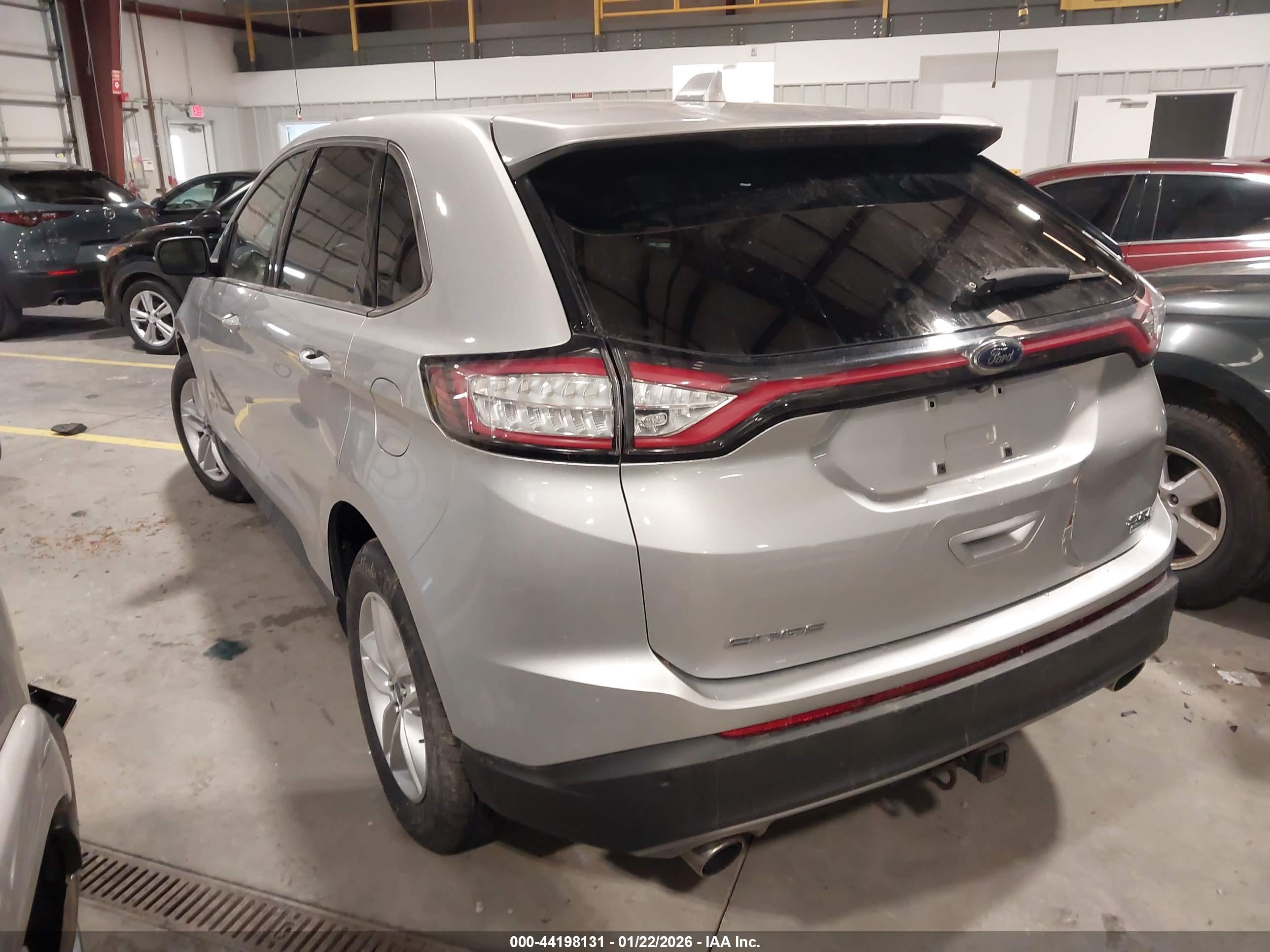 FORD EDGE image 3