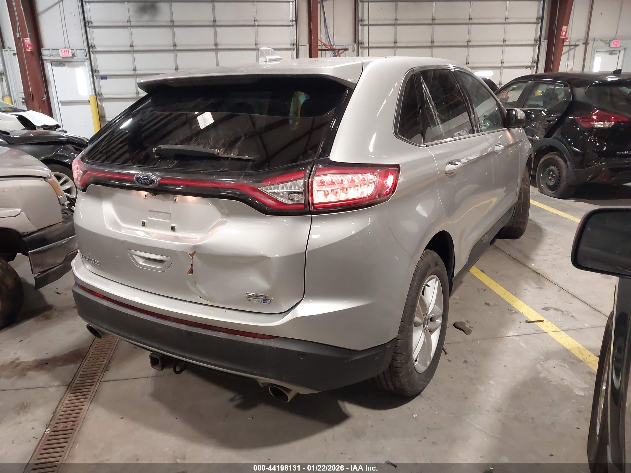 FORD EDGE image 4