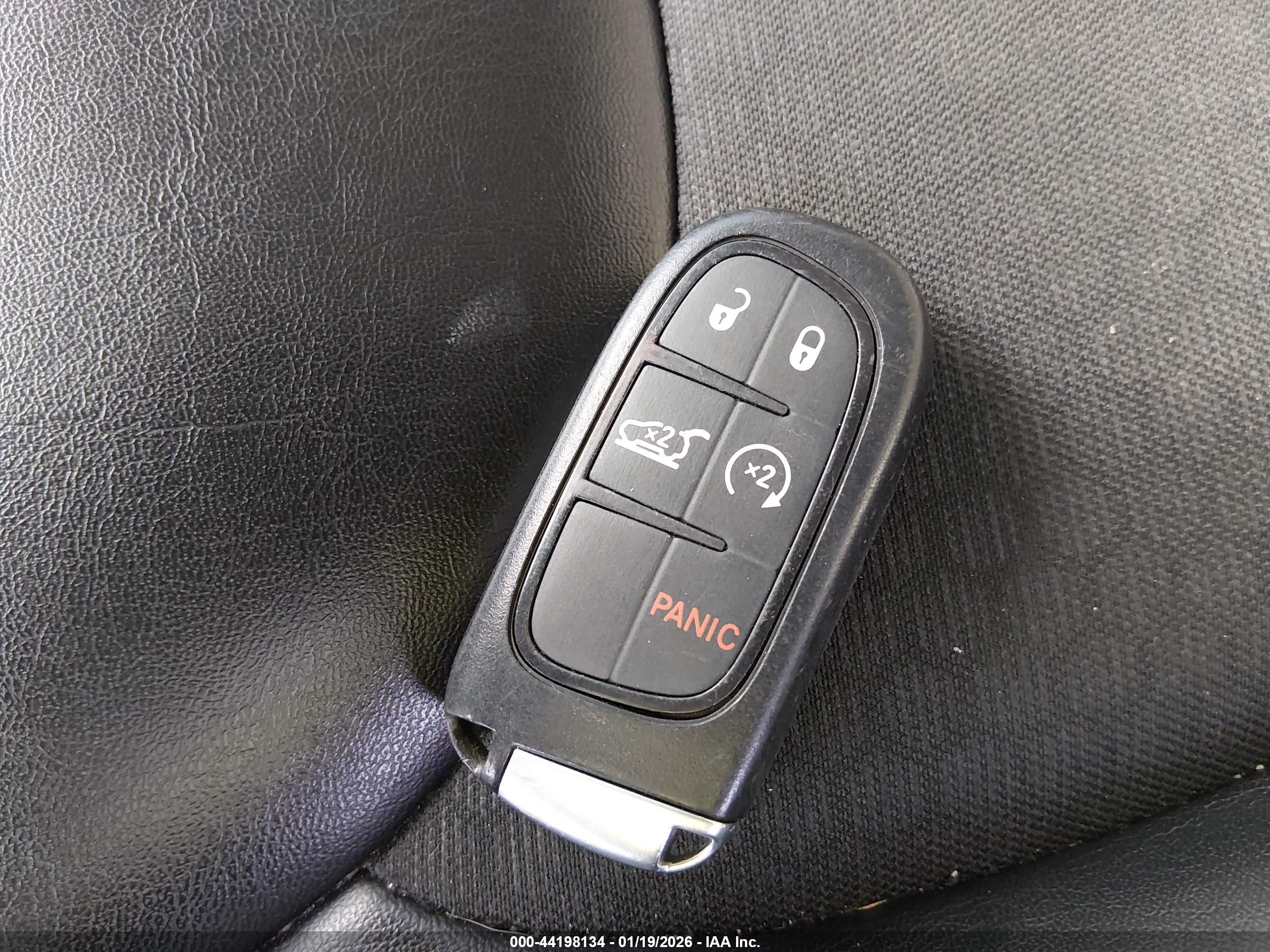 JEEP CHEROKEE image 11