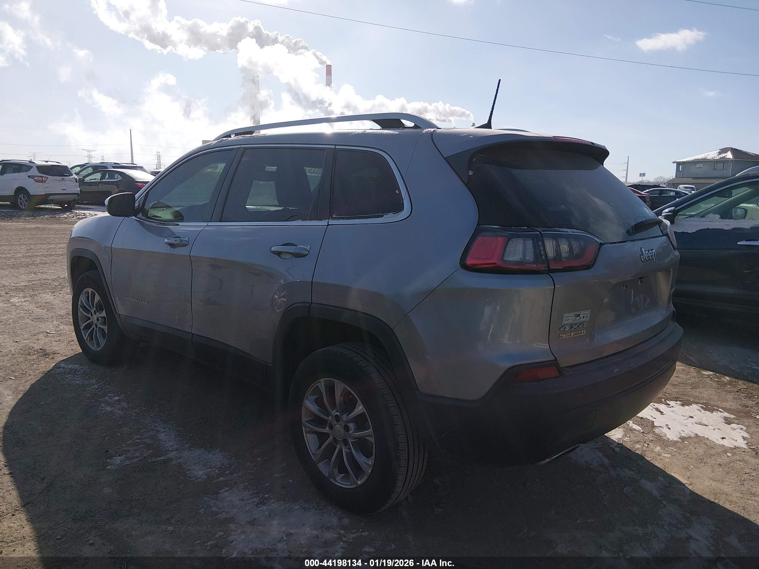 JEEP CHEROKEE image 3