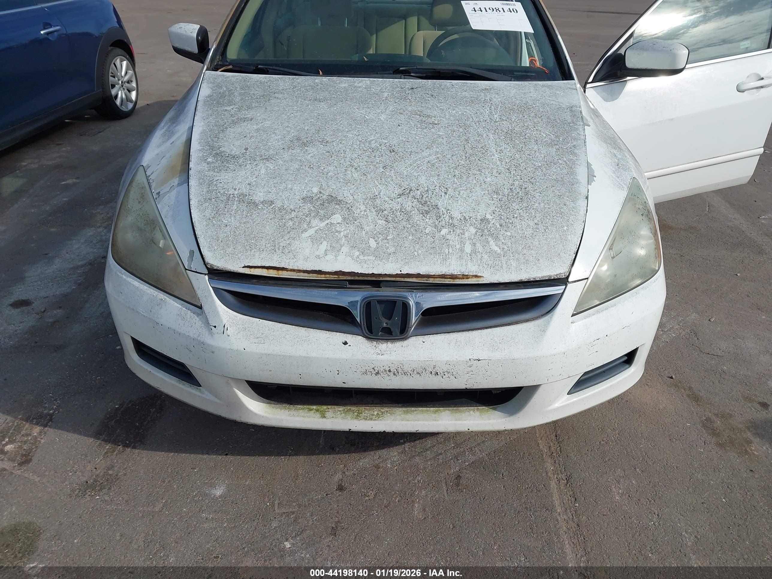 HONDA ACCORD image 6