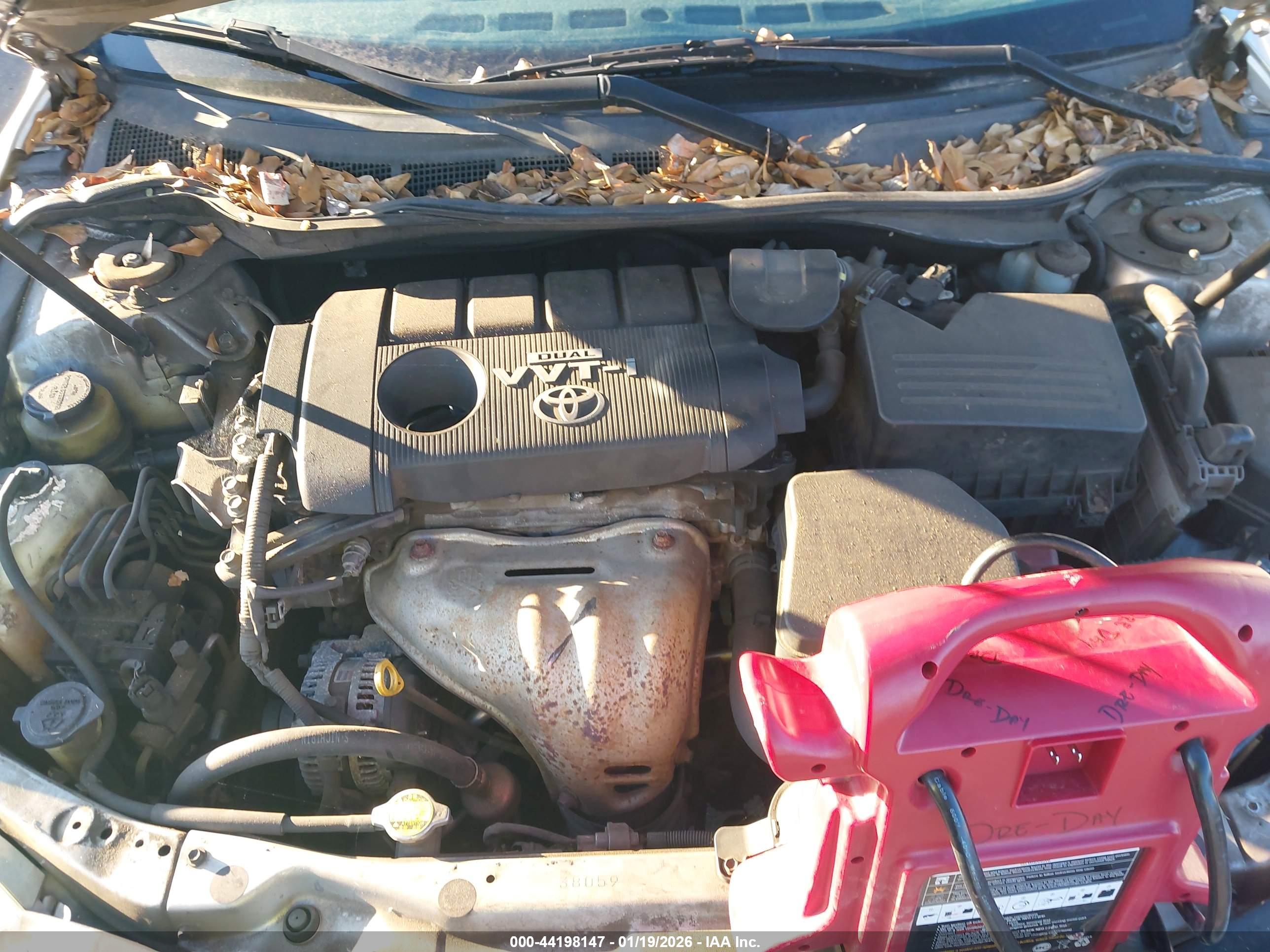 TOYOTA CAMRY image 10