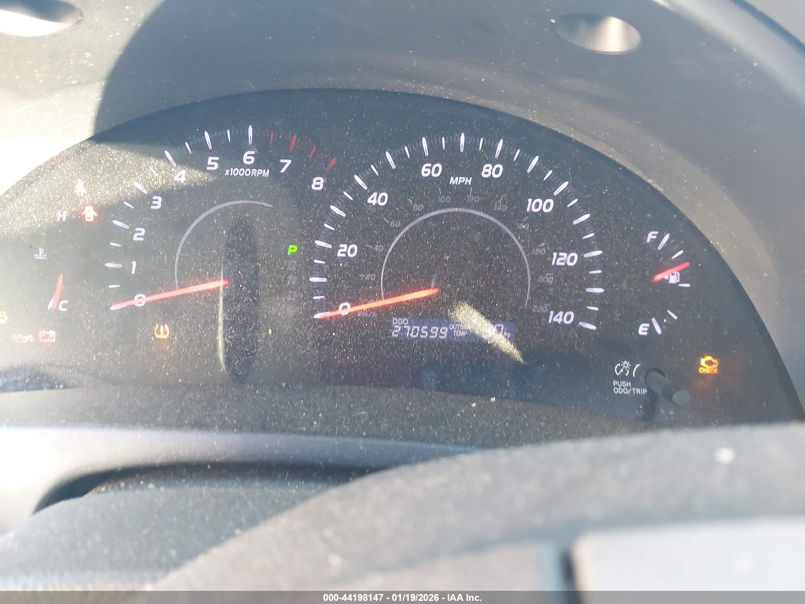 TOYOTA CAMRY image 7