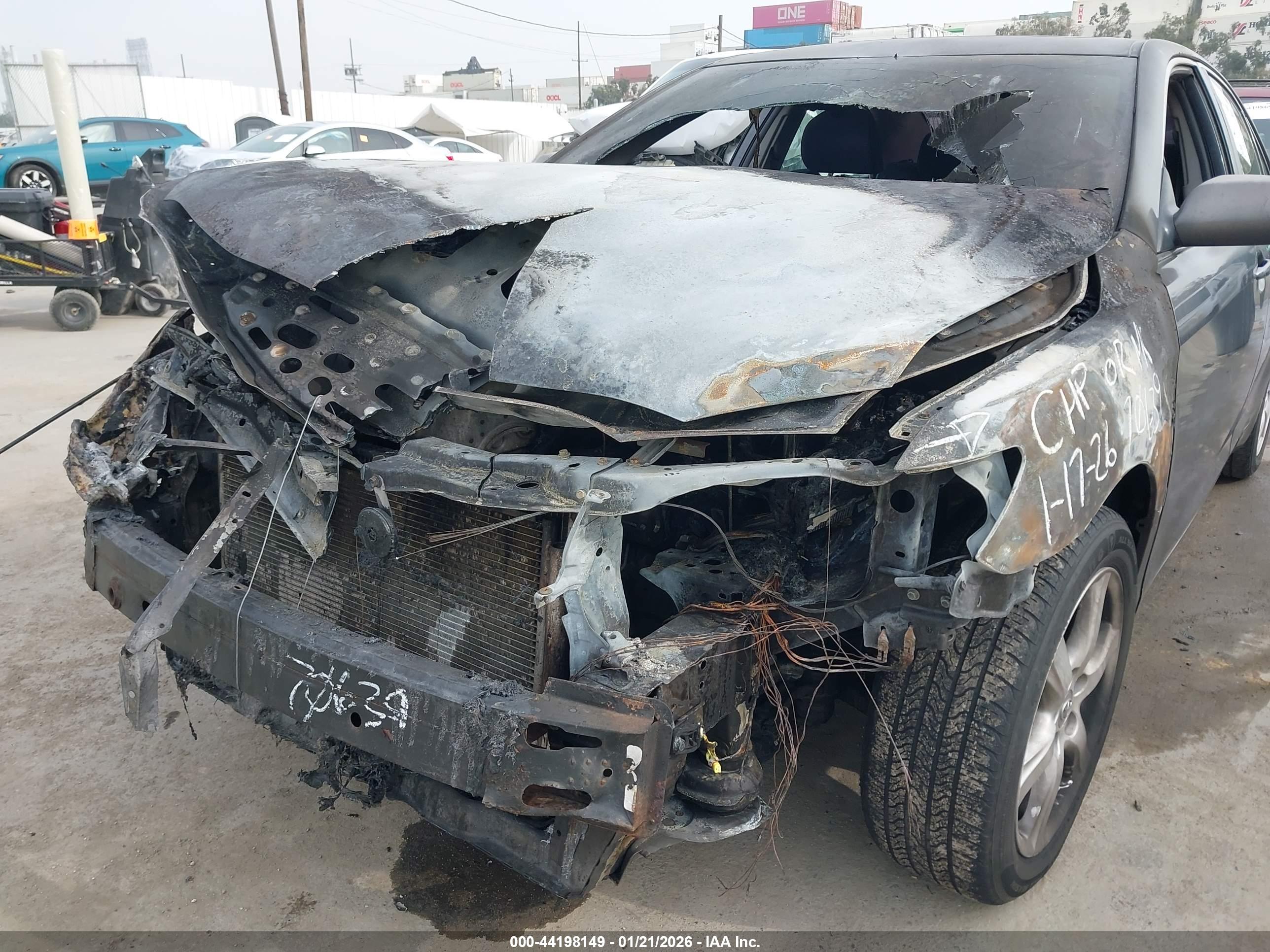 TOYOTA CAMRY image 6