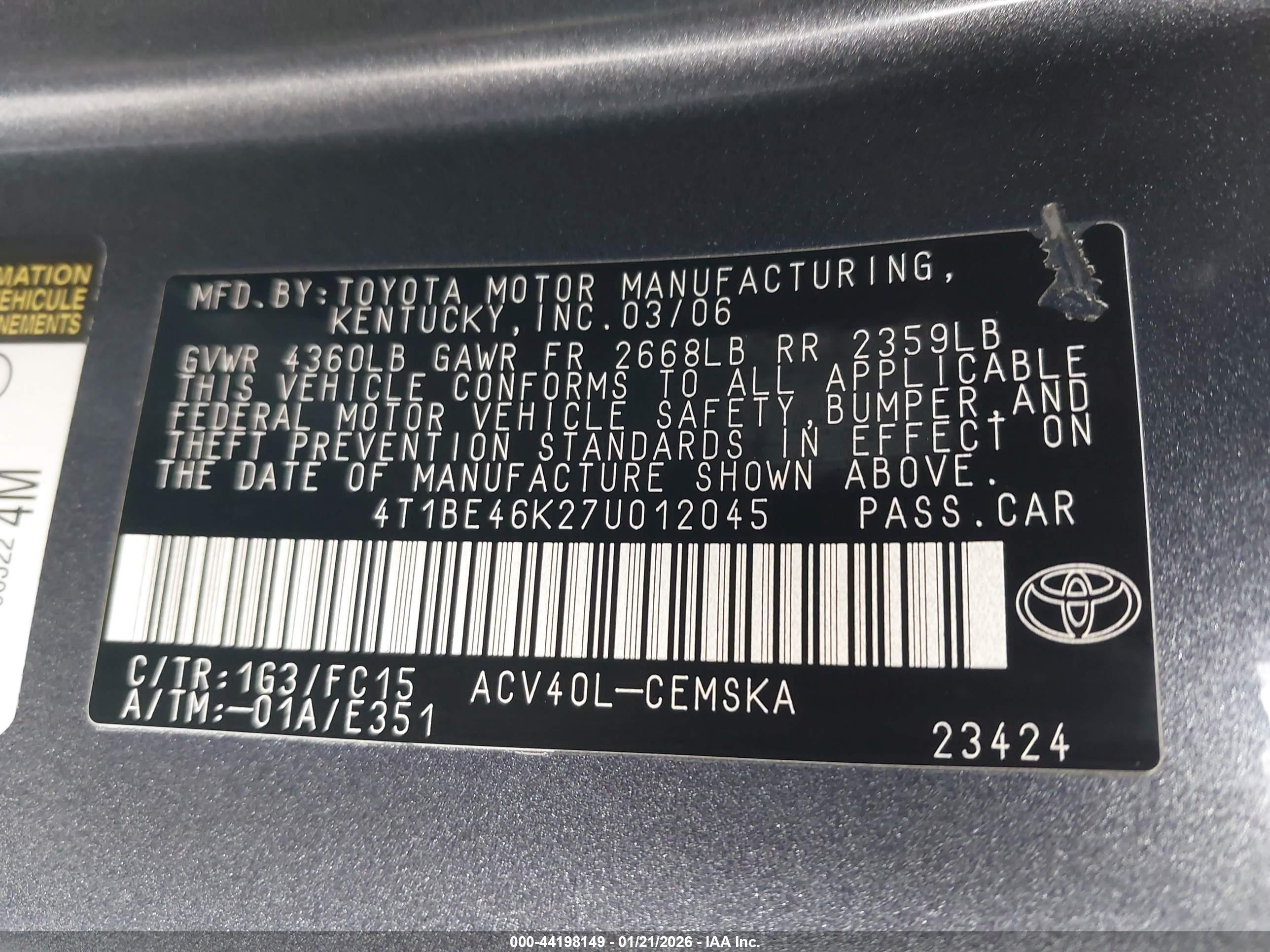 TOYOTA CAMRY image 9