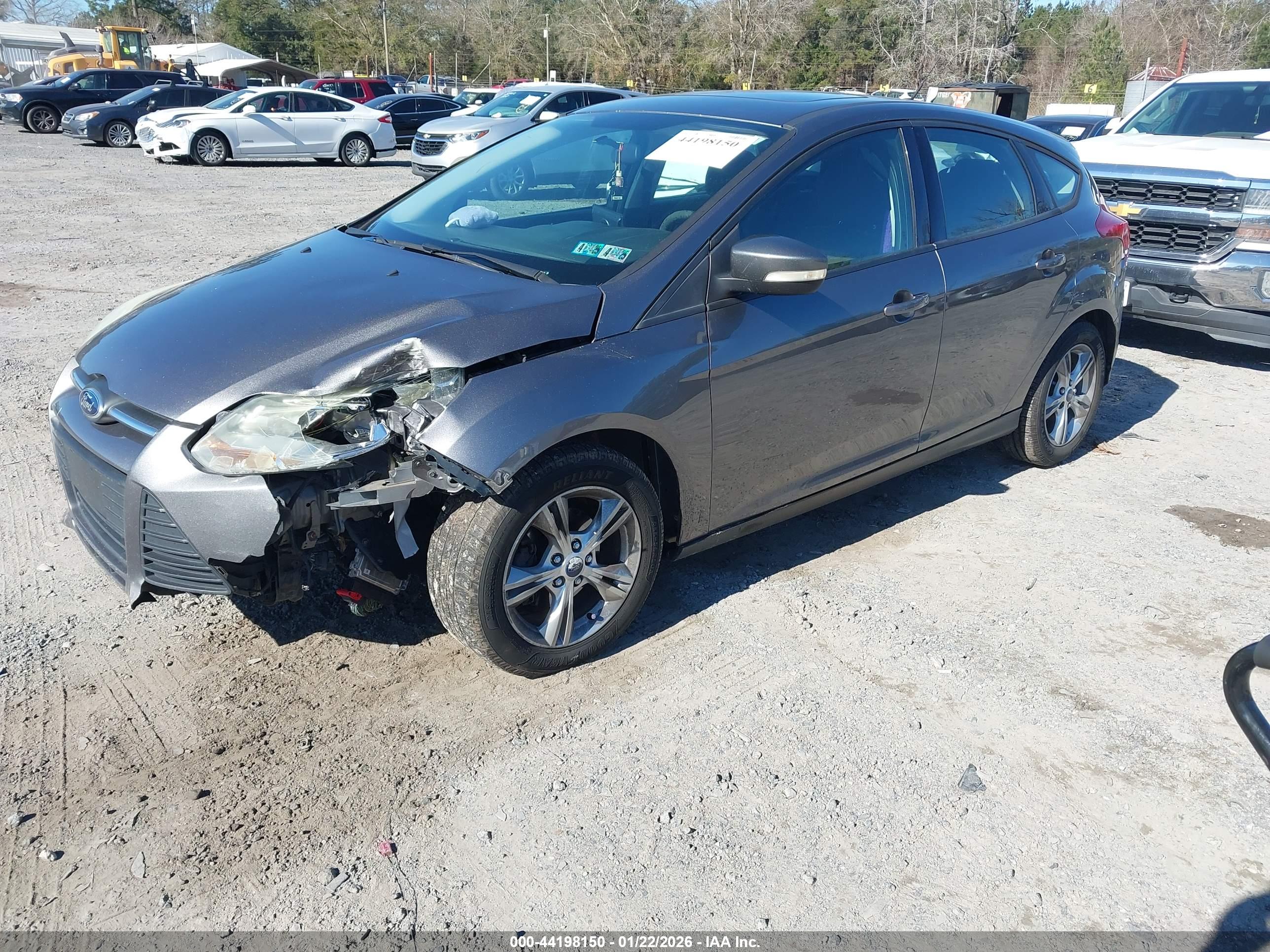 FORD FOCUS image 2