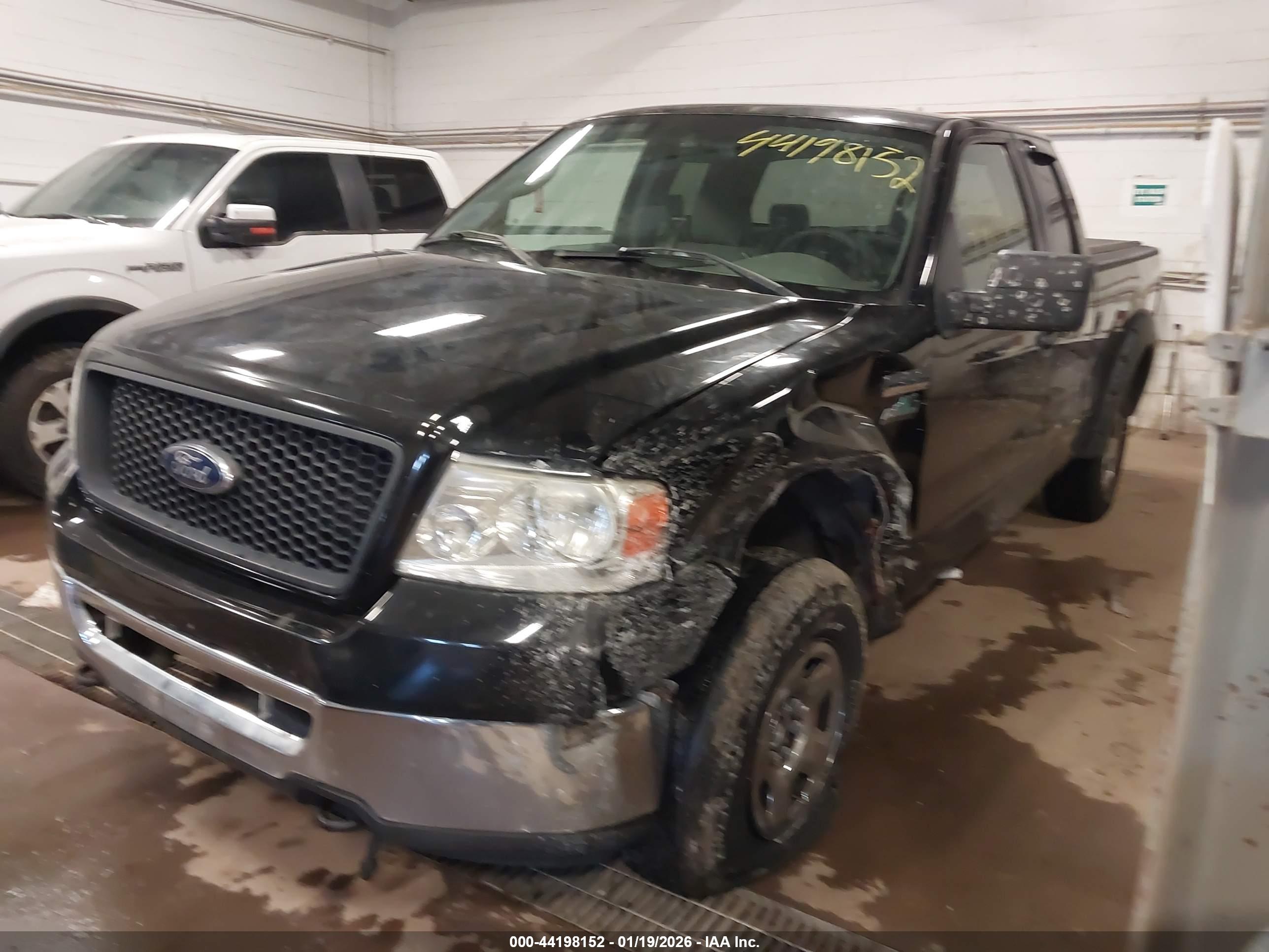 FORD F-150 image 2