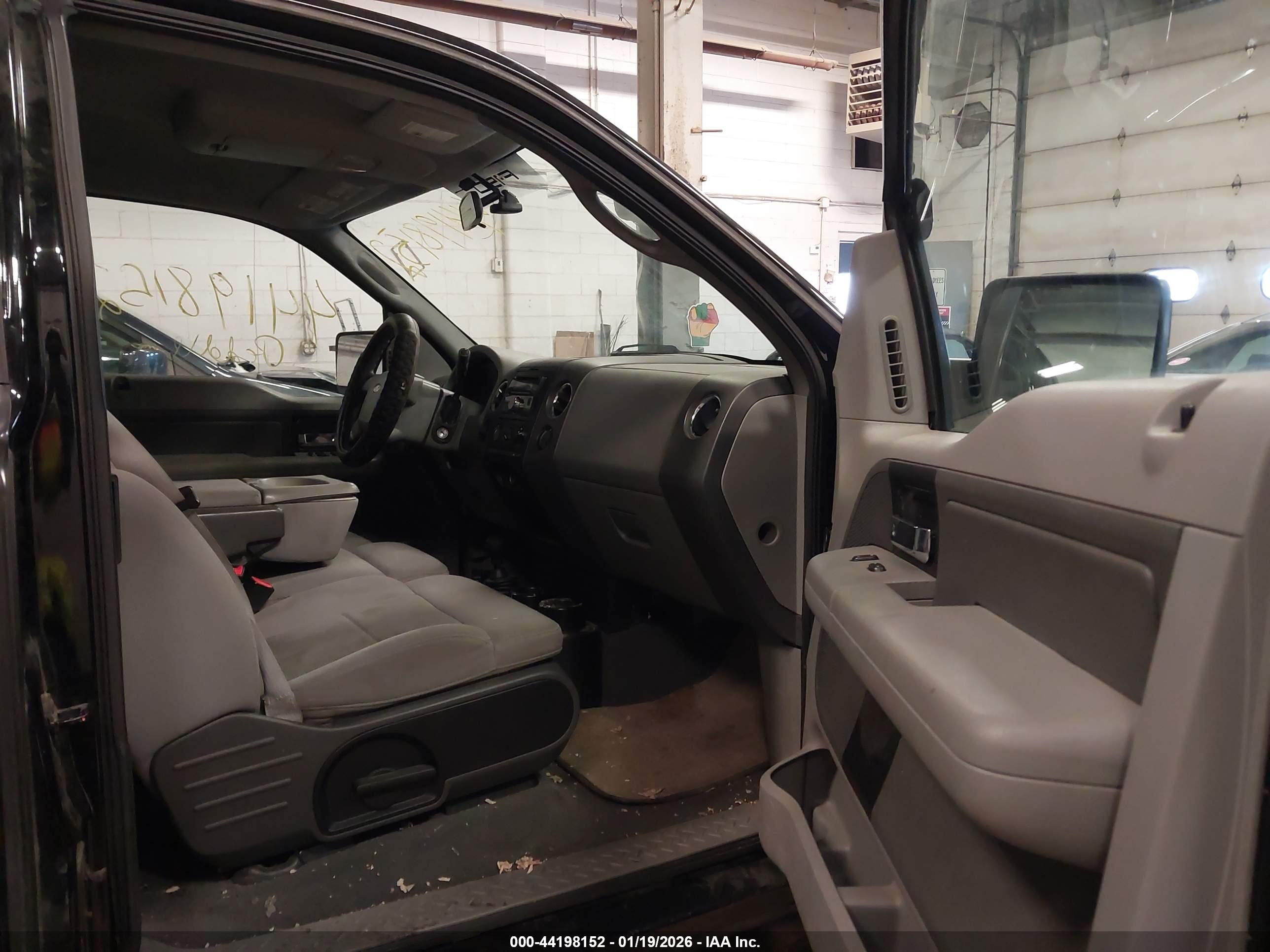 FORD F-150 image 5