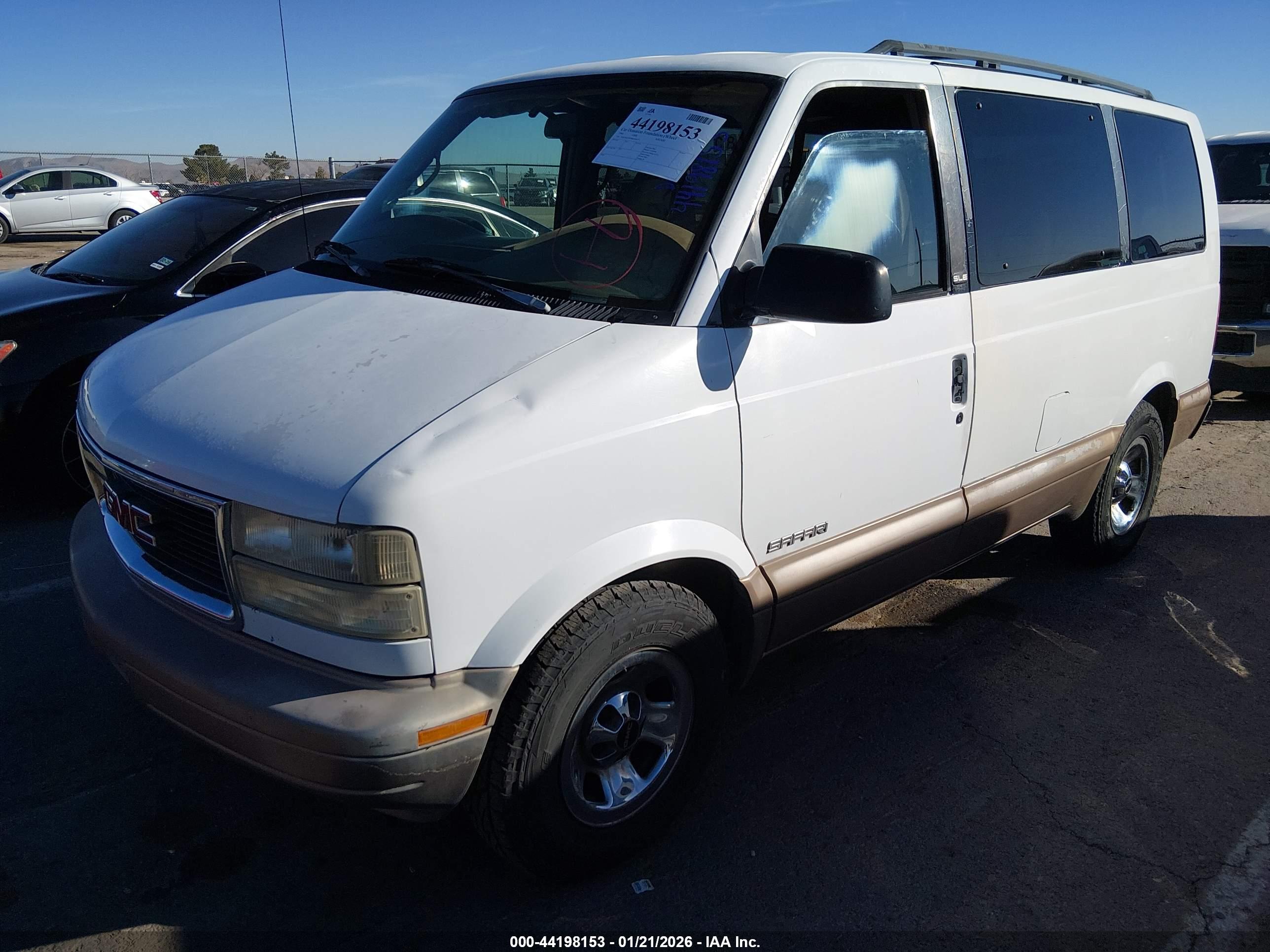 GMC SAFARI image 2