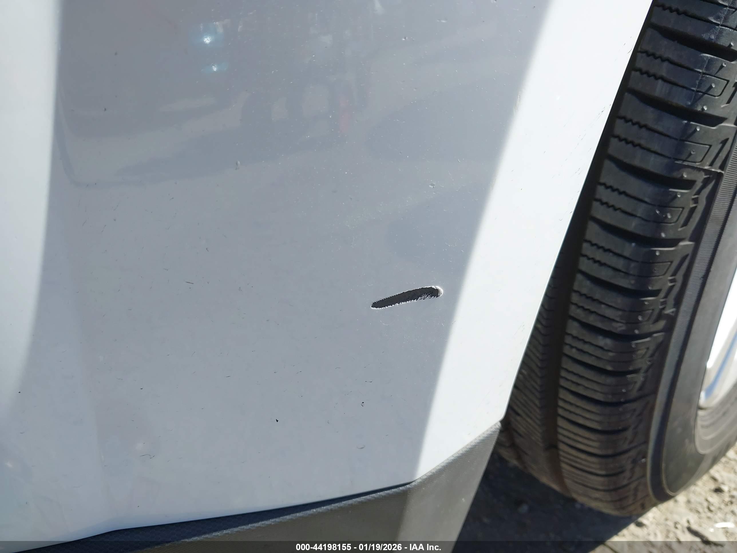 CHEVROLET EQUINOX image 6
