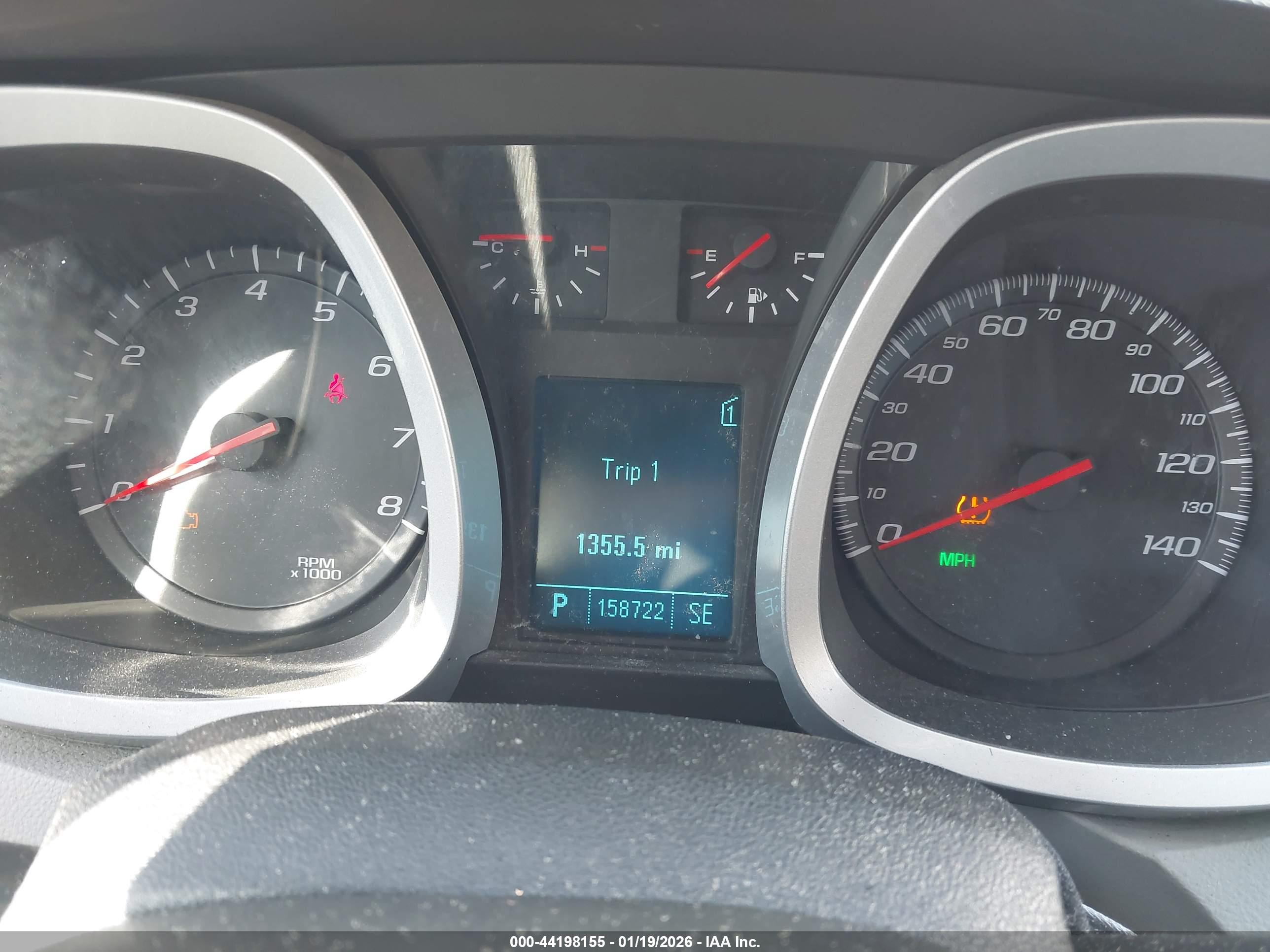 CHEVROLET EQUINOX image 7