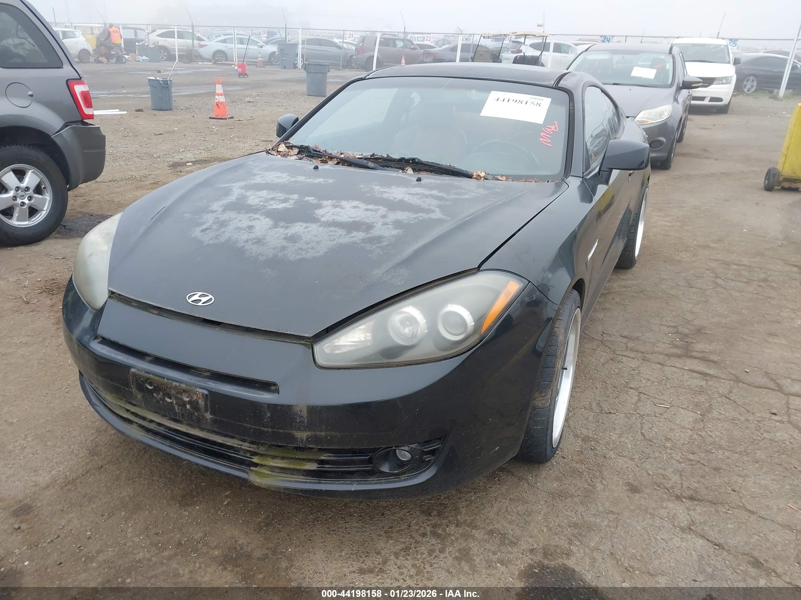 HYUNDAI TIBURON image 2